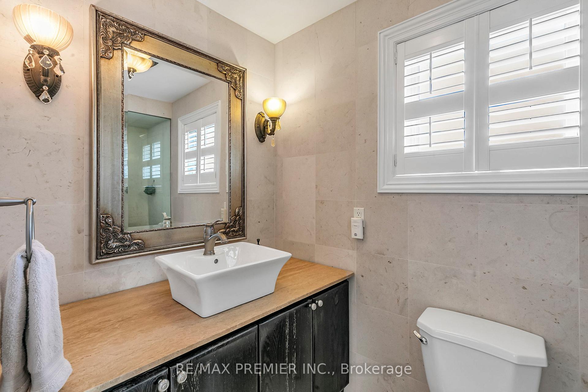 Photo 24 of 71 Hawman Avenue, Vaughan, Vaughan Grove — HOMEH