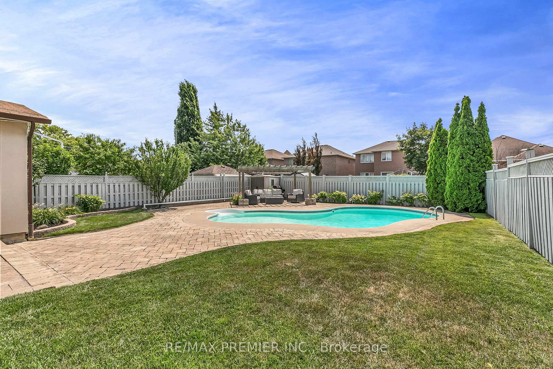 Photo 44 of 71 Hawman Avenue, Vaughan, Vaughan Grove — HOMEH