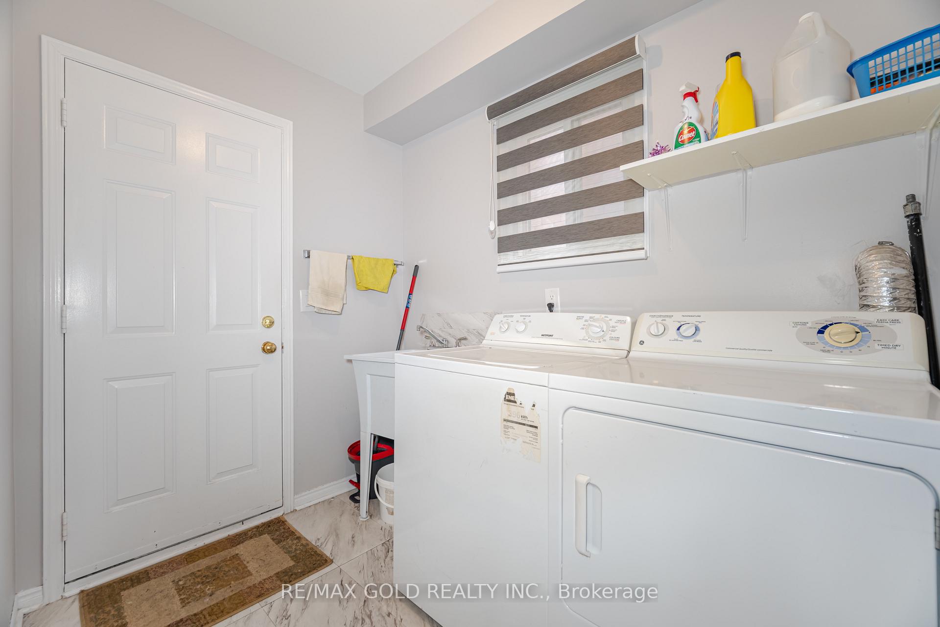 Photo 17 of 54 Novella Place, Brampton, Westgate — HOMEH