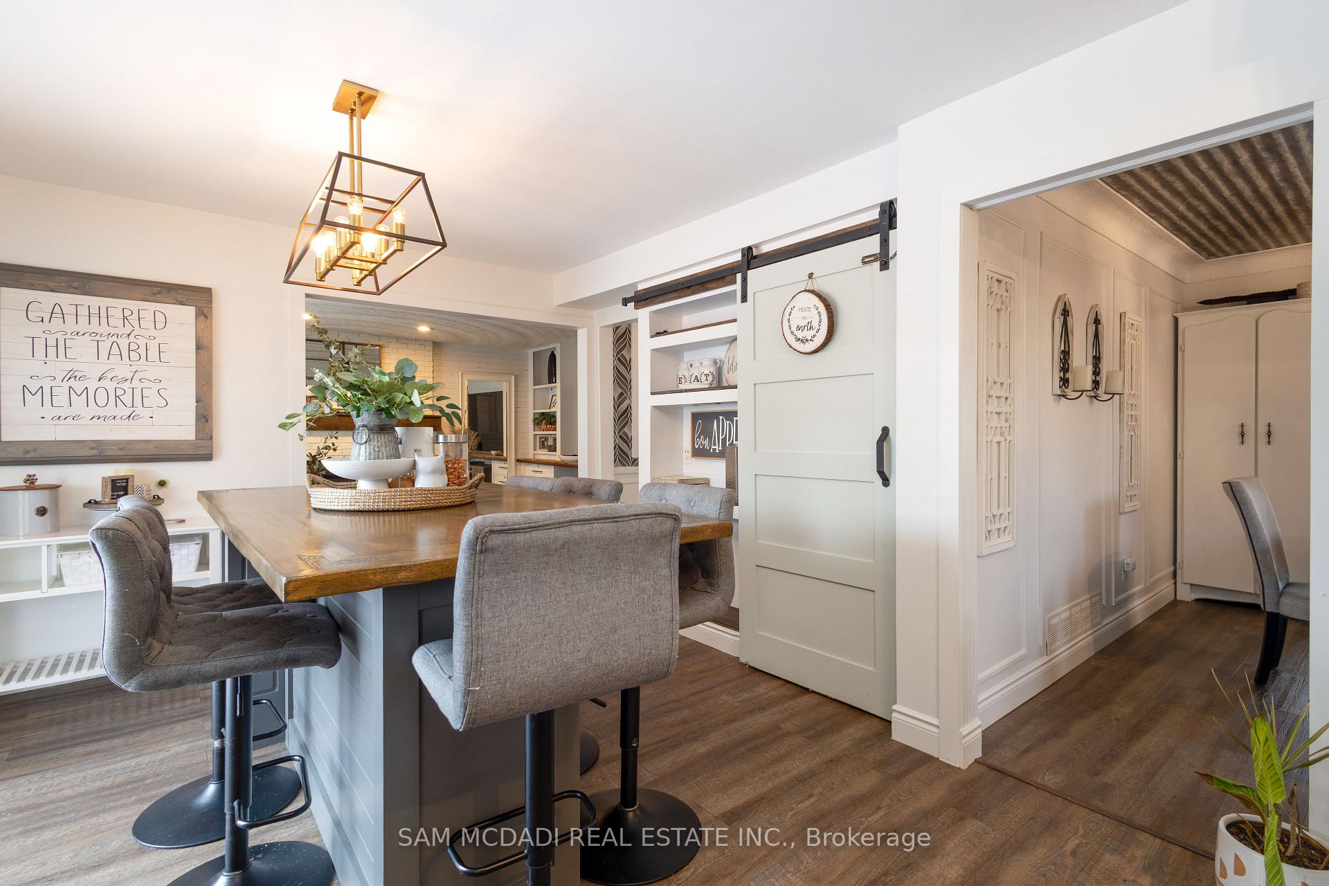 Photo 17 of 41 Regalview Drive, Hamilton, Stoney Creek — HOMEH