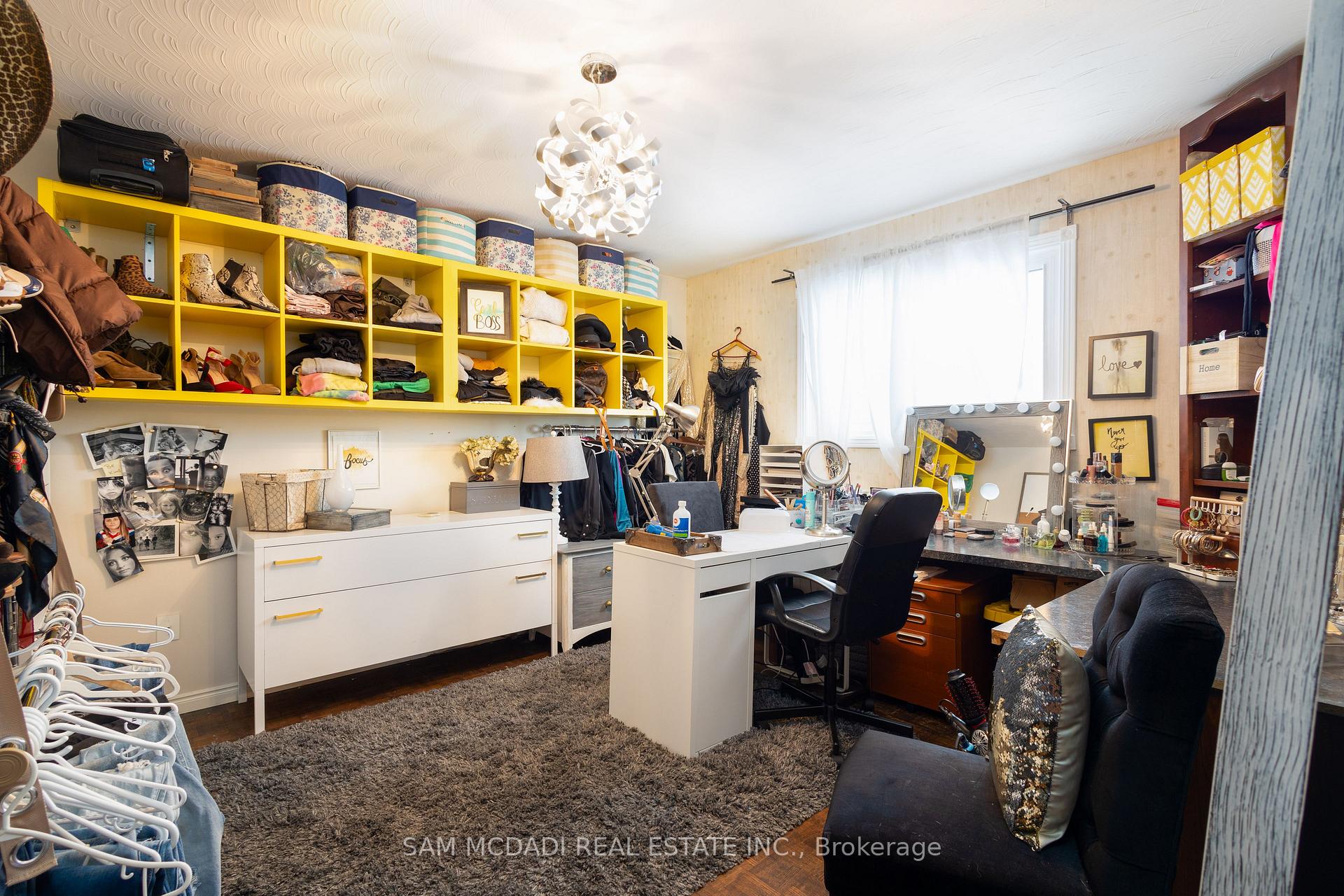 Photo 34 of 41 Regalview Drive, Hamilton, Stoney Creek — HOMEH