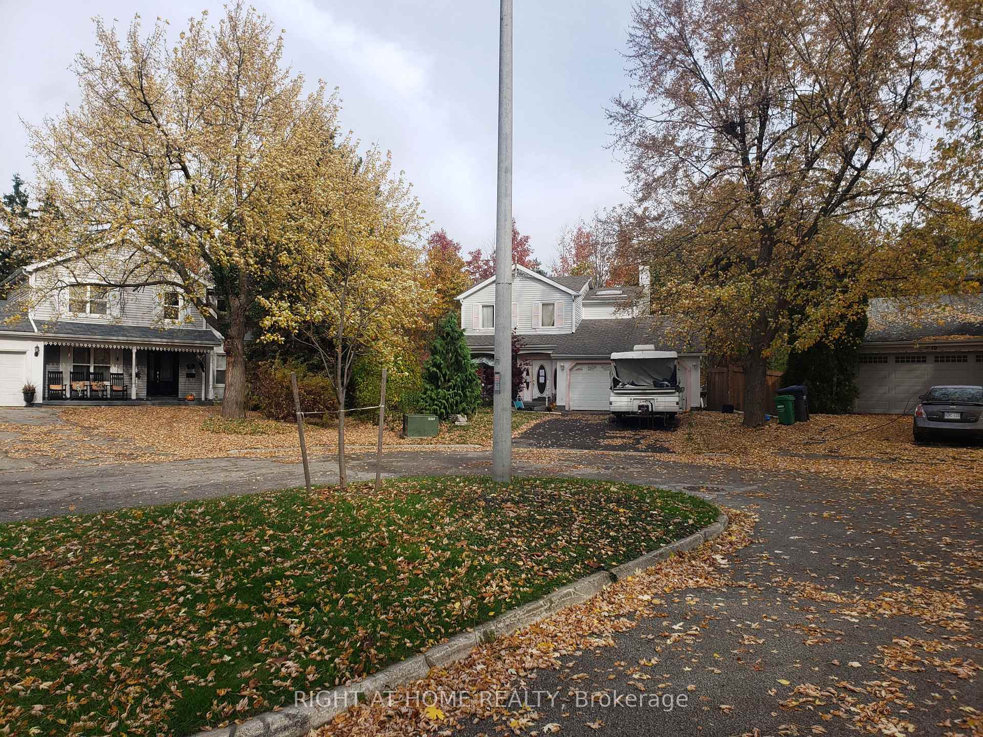 Photo 14 of 8 Darwin Place, Brampton, Heart Lake West — HOMEH