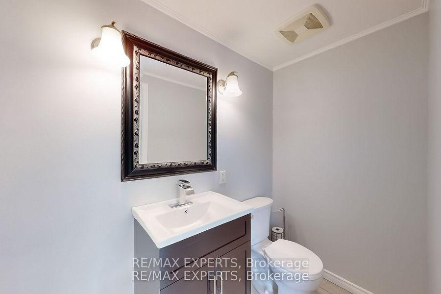 Photo 7 of 92 Clover Ridge Drive E, Ajax, South East — HOMEH