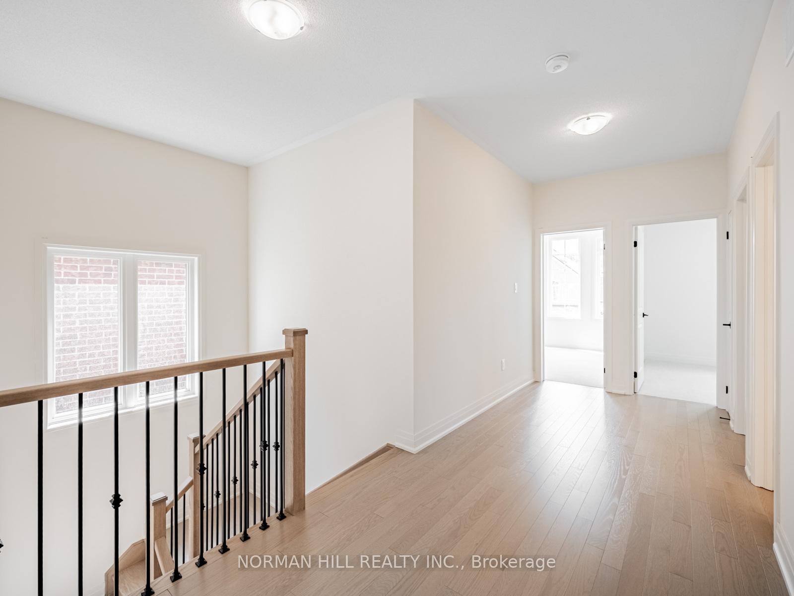 Photo 5 of 5 Lilestone Drive, Brampton, Credit Valley — HOMEH