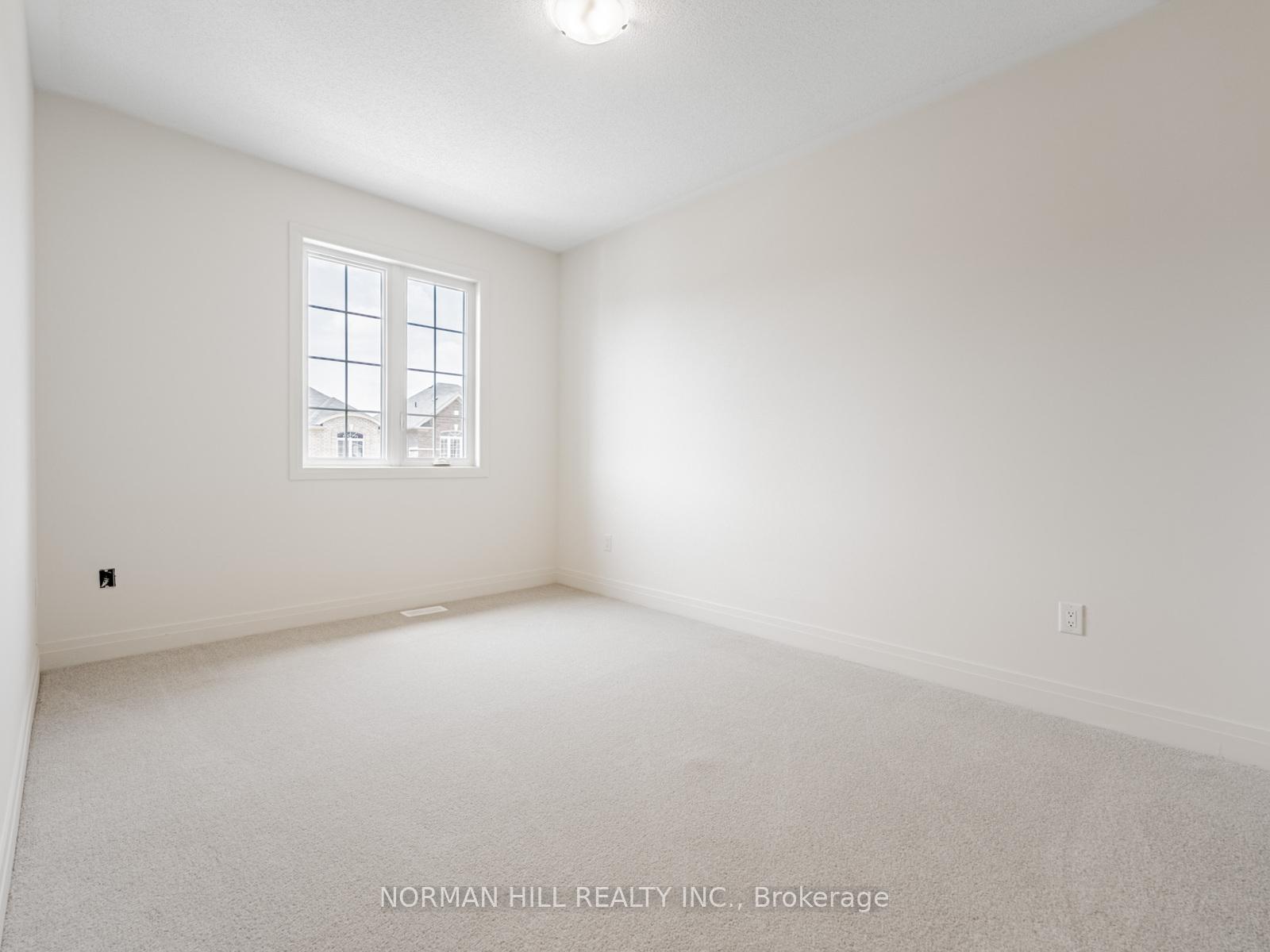 Photo 15 of 5 Lilestone Drive, Brampton, Credit Valley — HOMEH