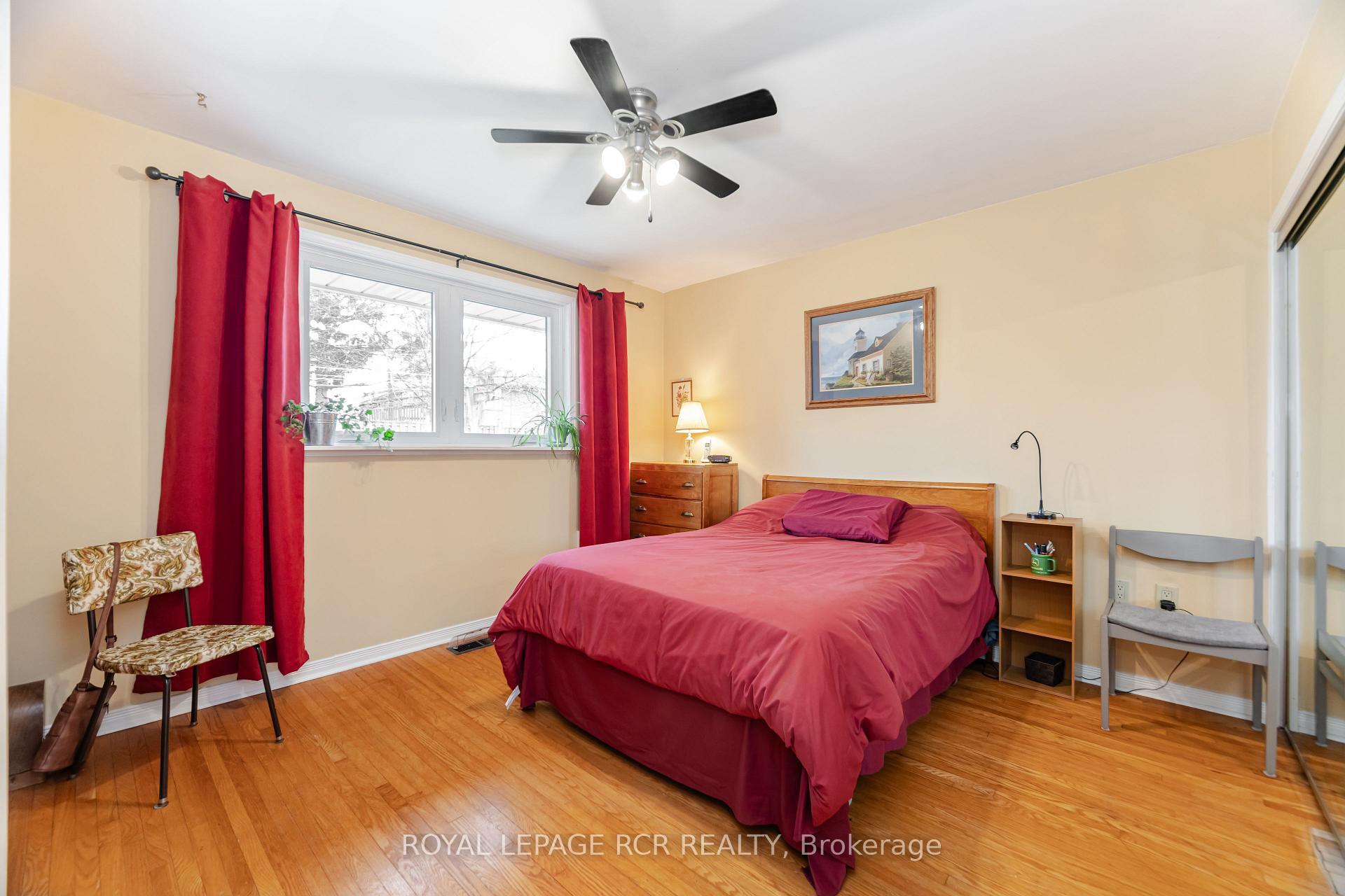 Photo 10 of 227 Elizabeth Street S, Brampton, Brampton South — HOMEH