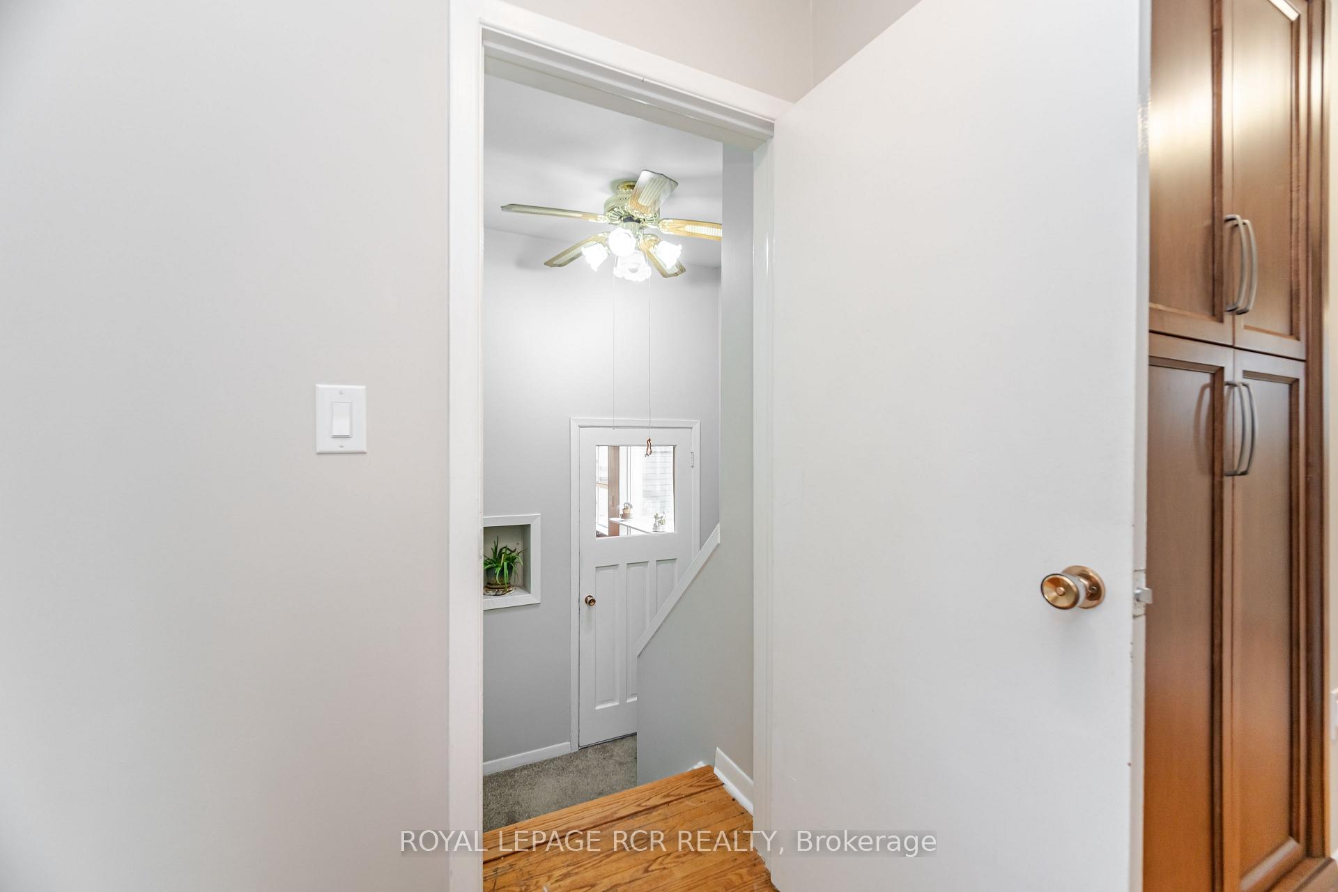 Photo 15 of 227 Elizabeth Street S, Brampton, Brampton South — HOMEH