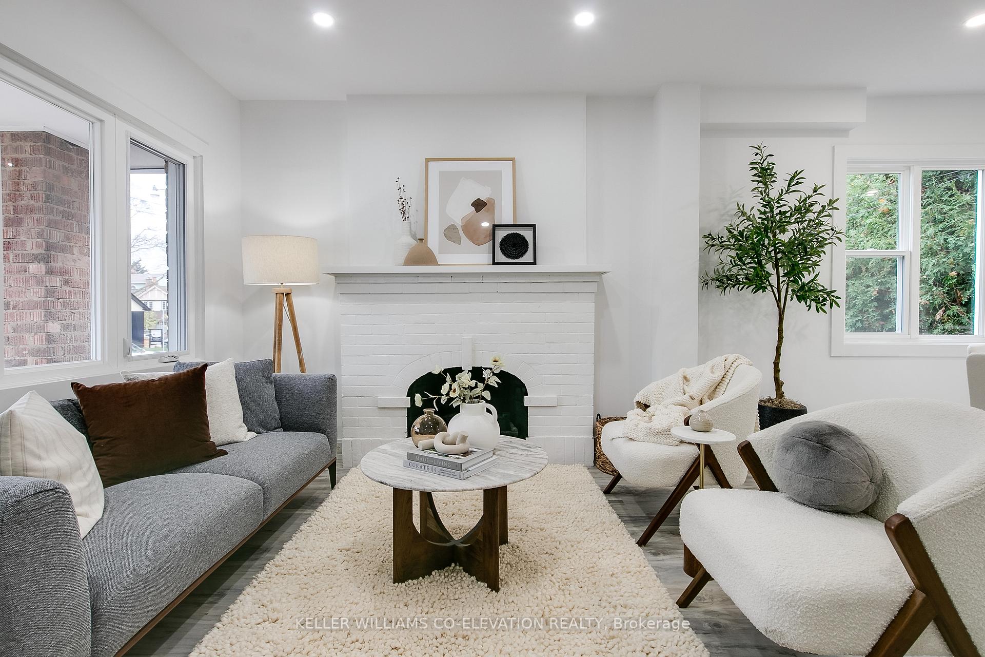 Photo 9 of 1006 Mount Pleasant Road, Toronto, Mount Pleasant West — HOMEH