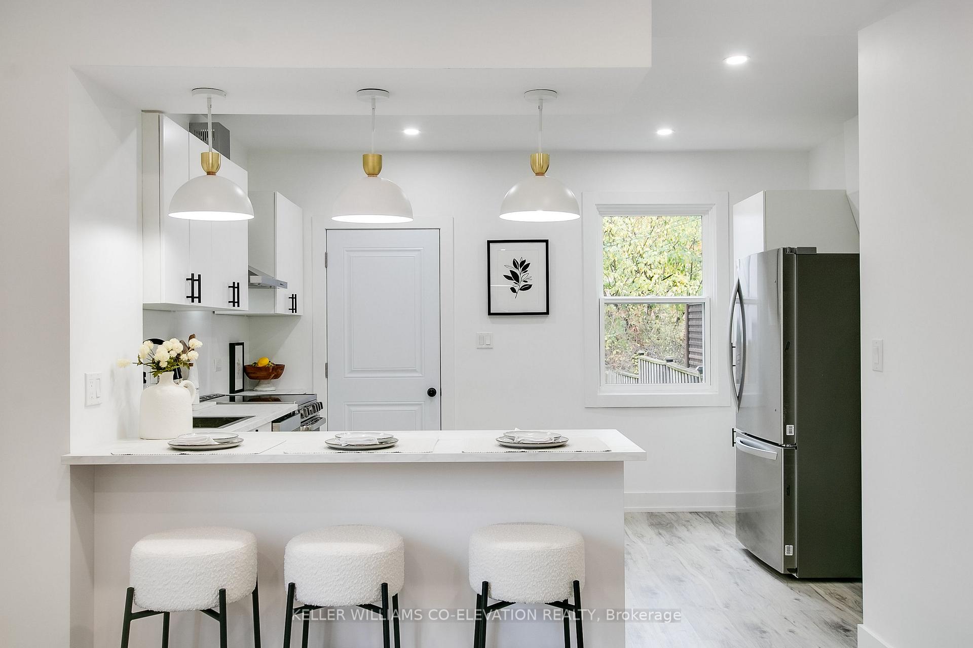 Photo 20 of 1006 Mount Pleasant Road, Toronto, Mount Pleasant West — HOMEH