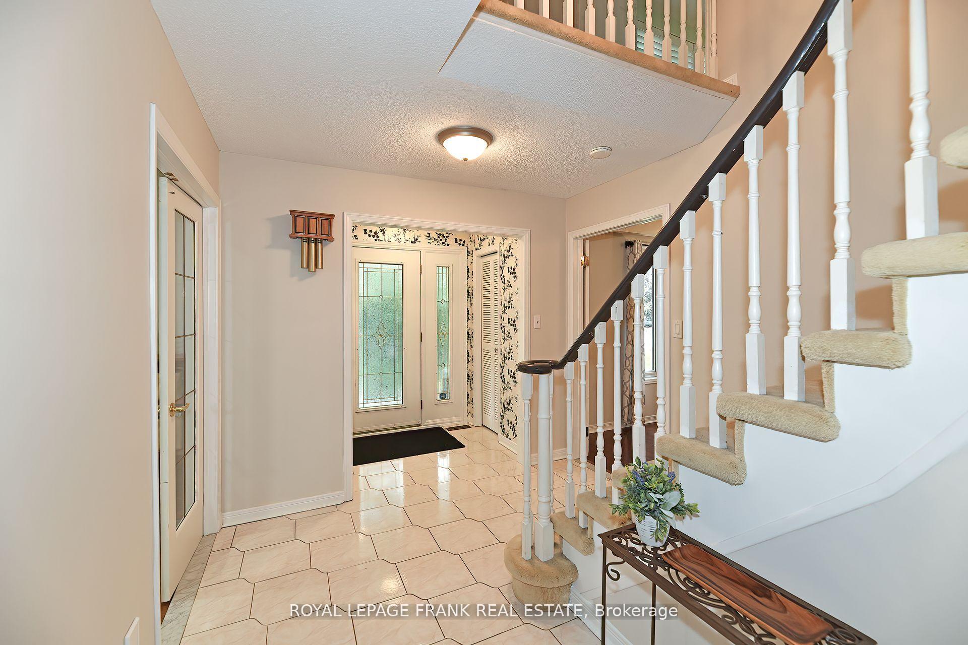 Photo 11 of 82 Grath Crescent, Whitby, Blue Grass Meadows — HOMEH