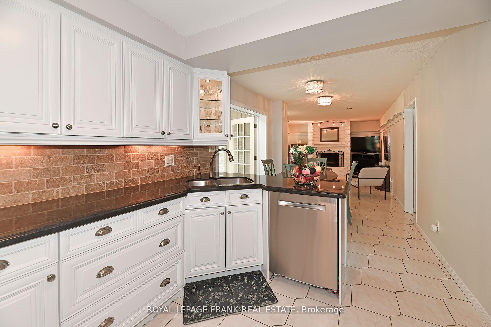 Photo 7 of 82 Grath Crescent, Whitby, Blue Grass Meadows — HOMEH