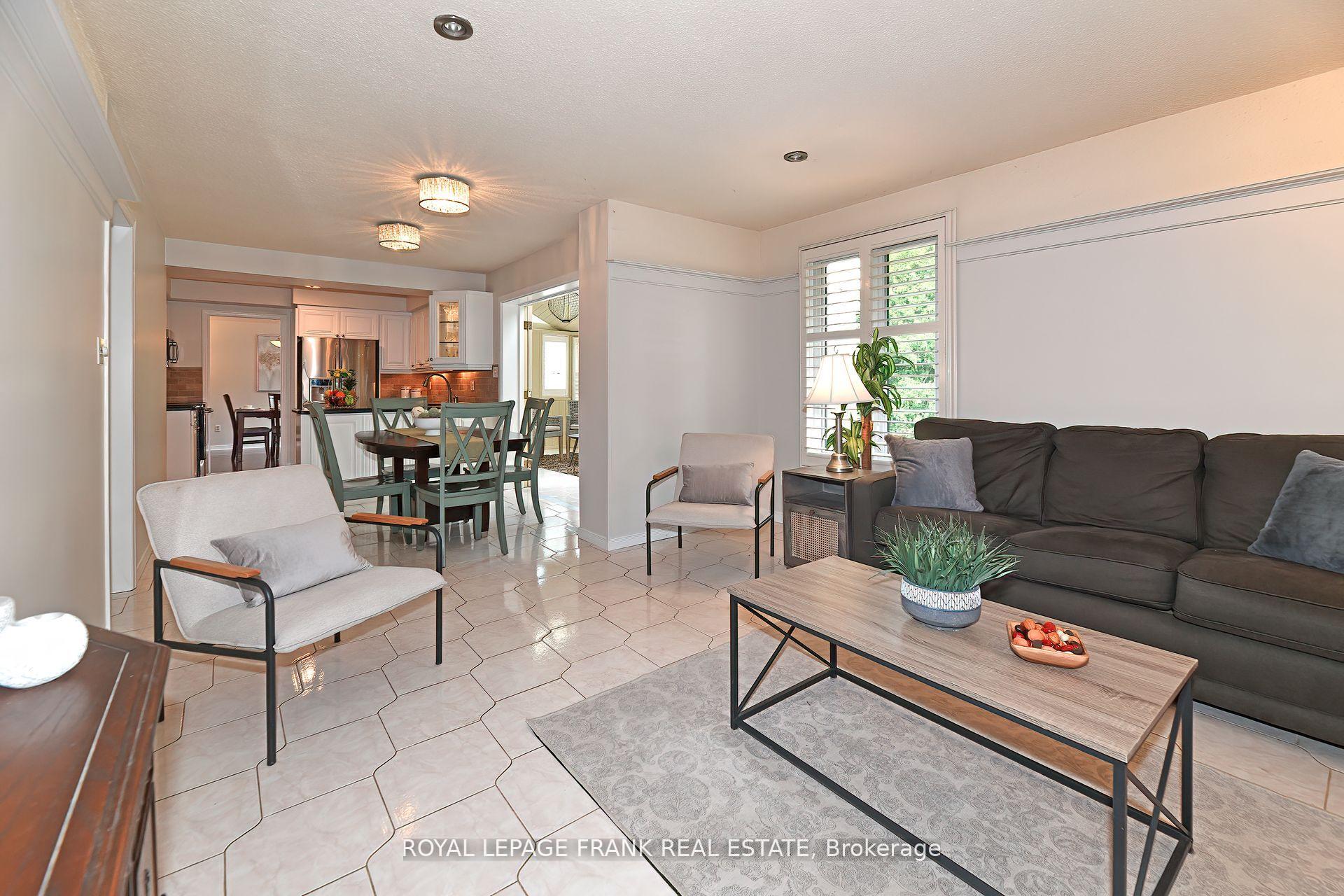 Photo 14 of 82 Grath Crescent, Whitby, Blue Grass Meadows — HOMEH