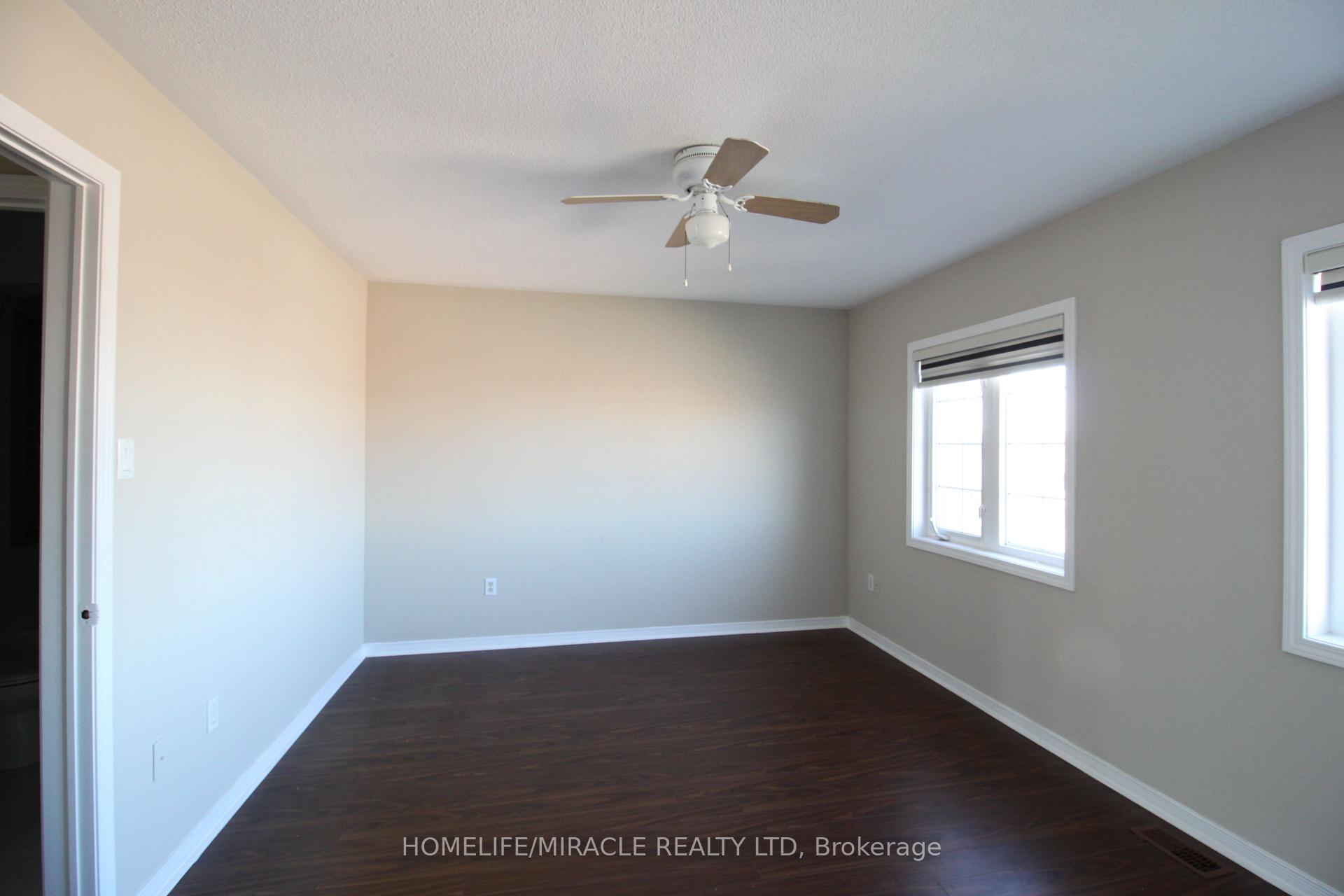 Photo 16 of 118 Native Landing, Brampton, Fletcher's Creek Village — HOMEH