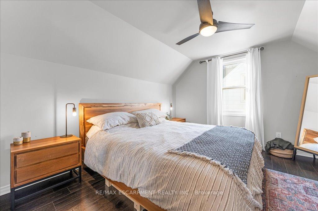 Photo 6 of 29 Montrose Avenue, Hamilton, Rosedale — HOMEH