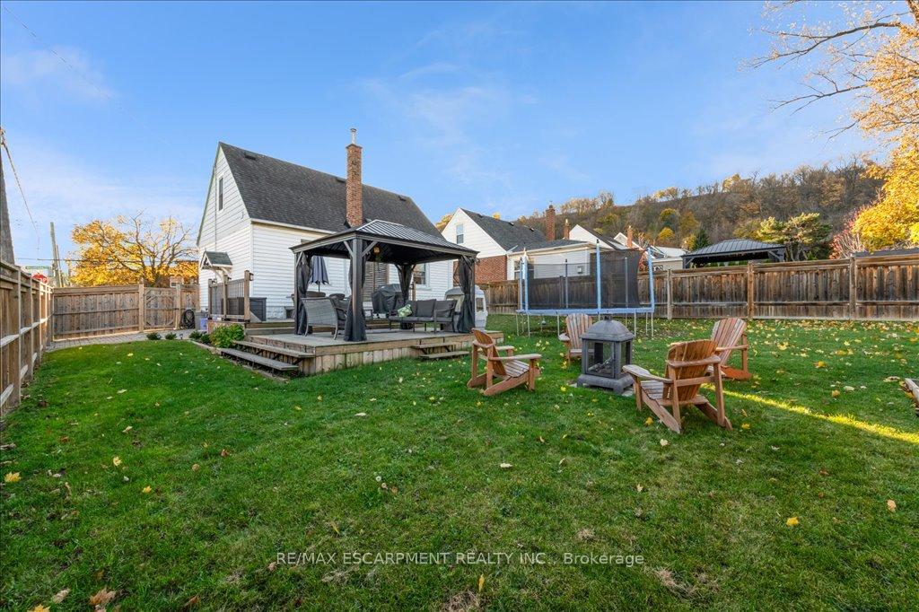 Photo 29 of 29 Montrose Avenue, Hamilton, Rosedale — HOMEH