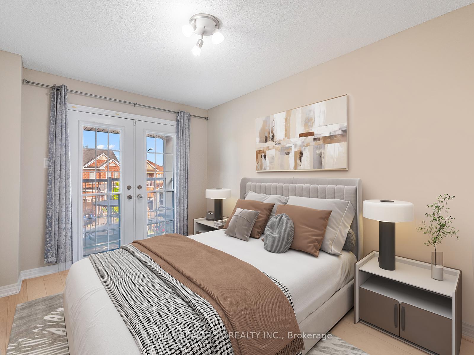 Photo 12 of 115 Laramie Crescent, Vaughan, Patterson — HOMEH