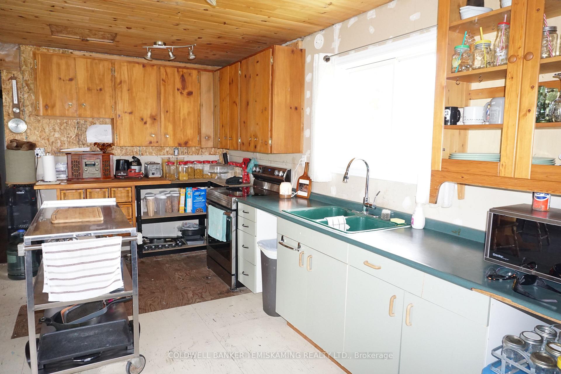 Photo 4 of 953727 569 Highway, Englehart — HOMEH