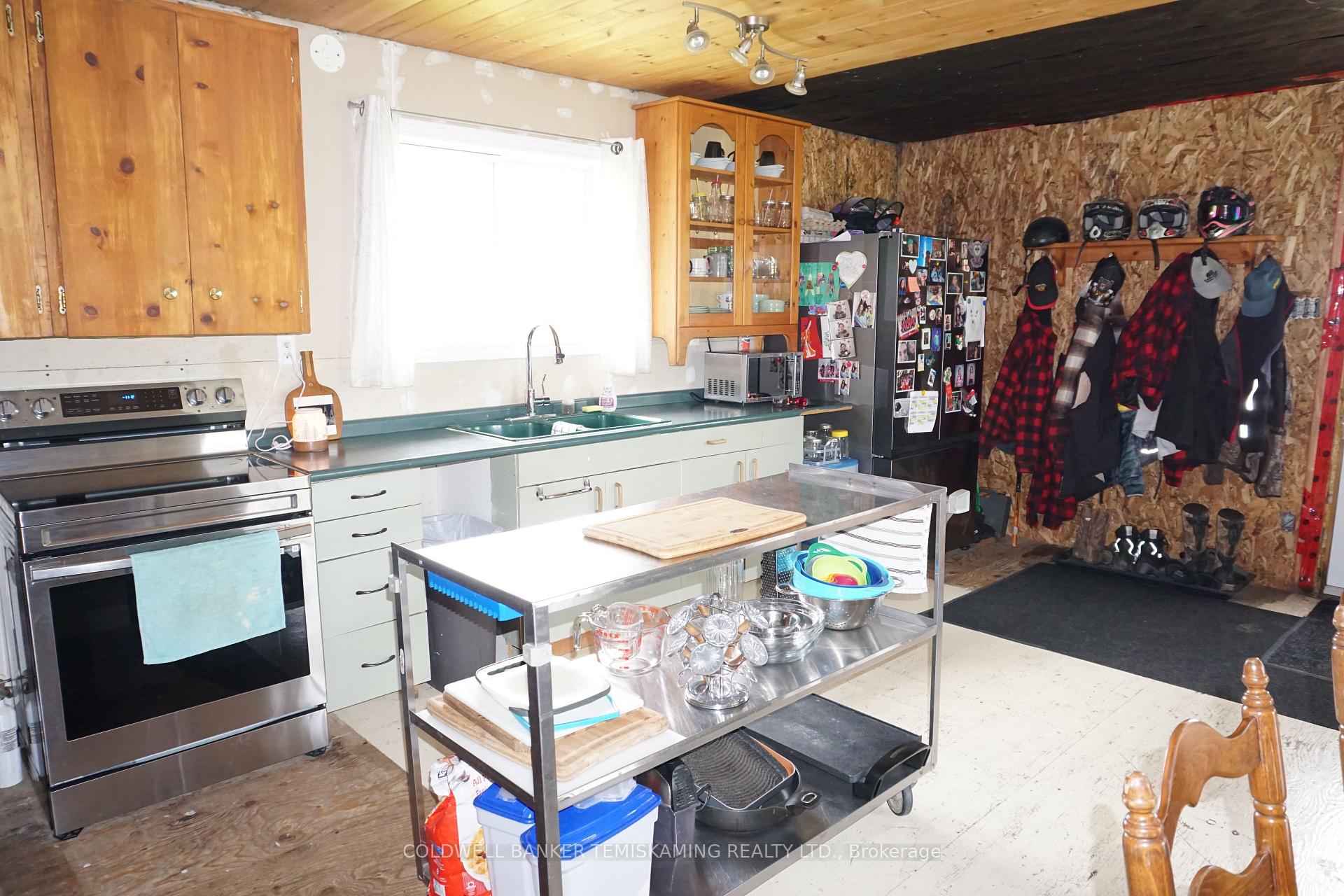 Photo 9 of 953727 569 Highway, Englehart — HOMEH