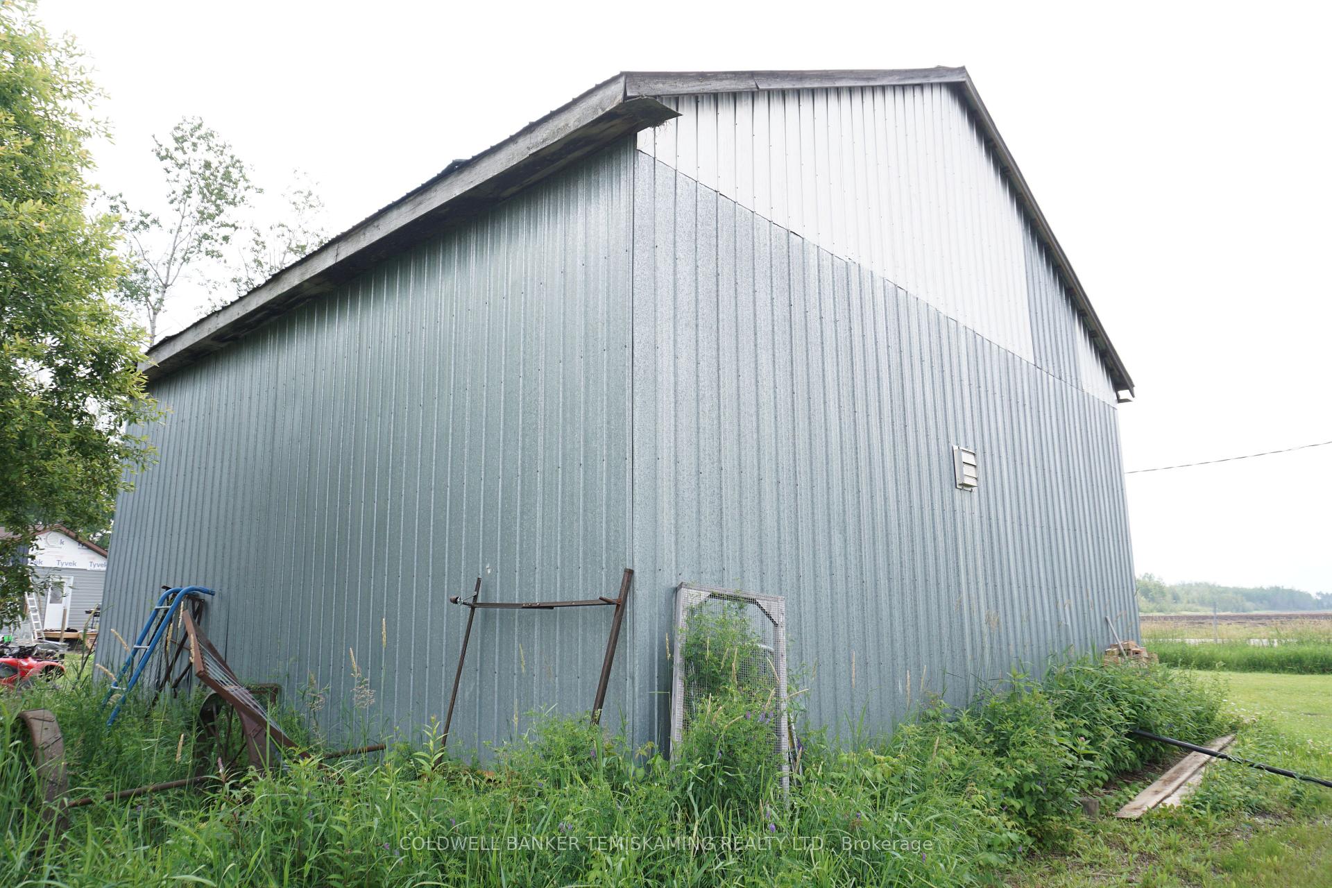 Photo 35 of 953727 569 Highway, Englehart — HOMEH