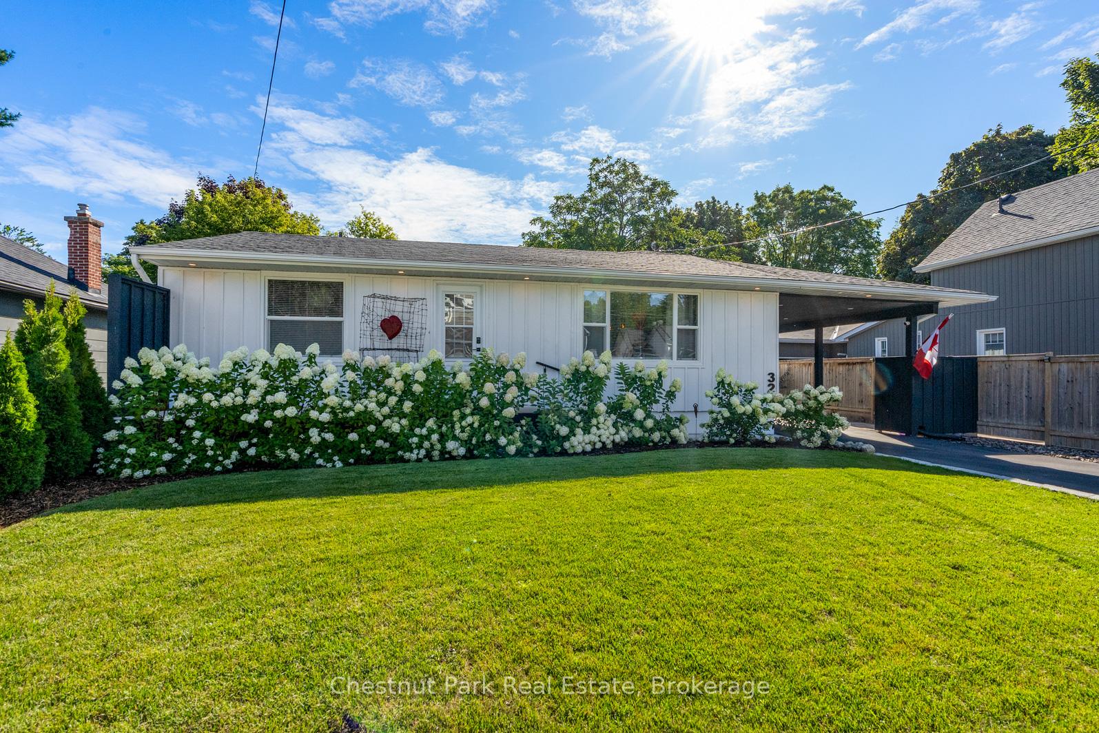 Photo 5 of 323 Oak Street, Collingwood — HOMEH
