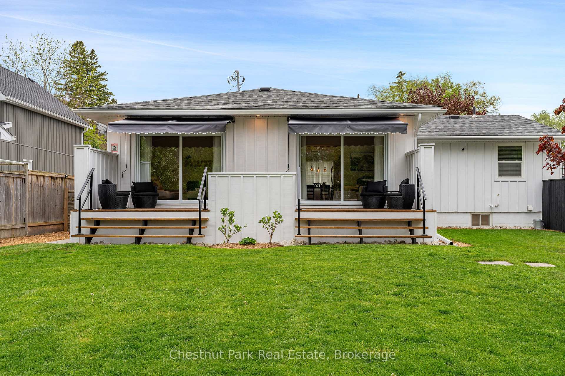 Photo 3 of 323 Oak Street, Collingwood — HOMEH