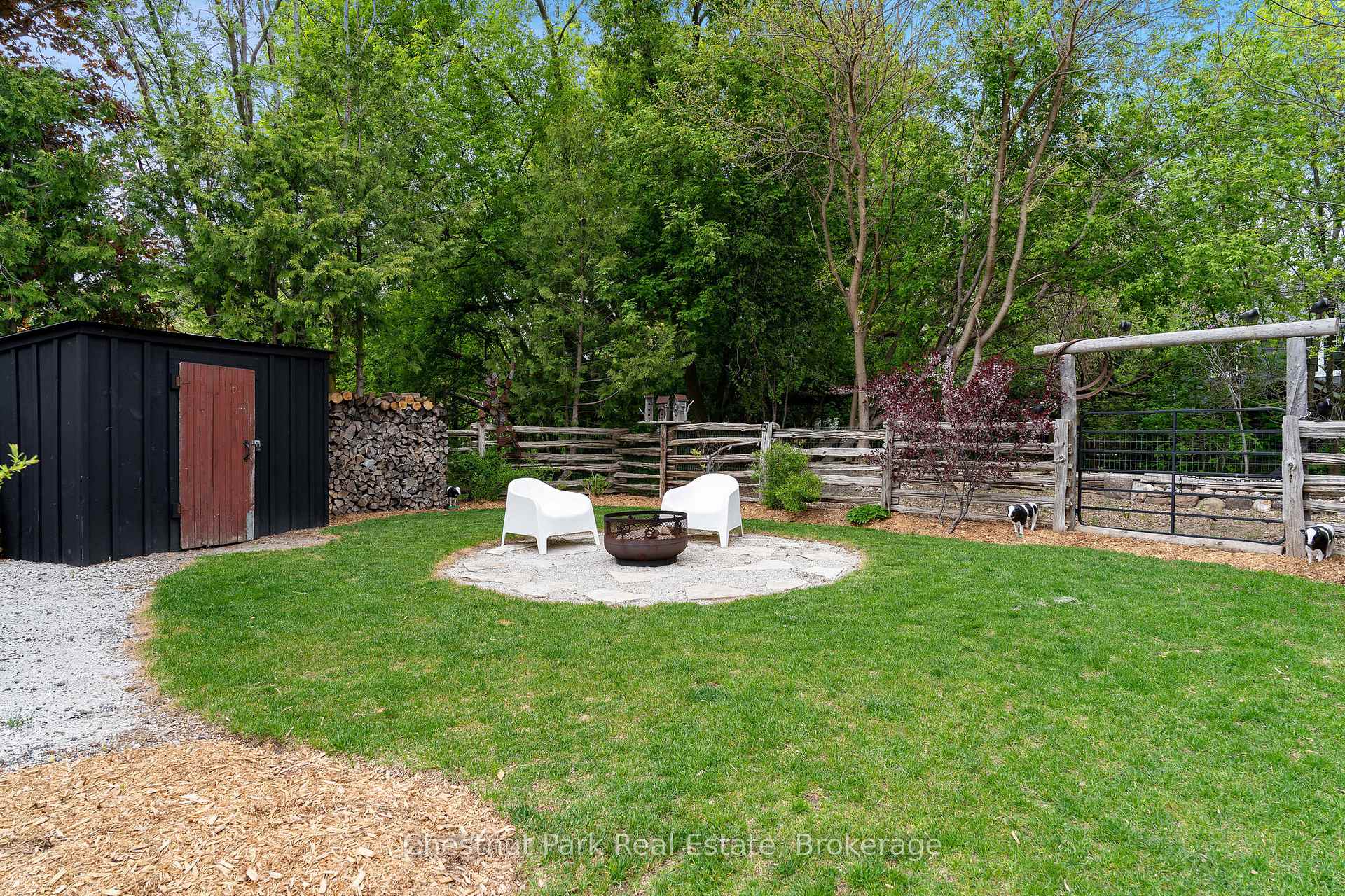 Photo 13 of 323 Oak Street, Collingwood — HOMEH