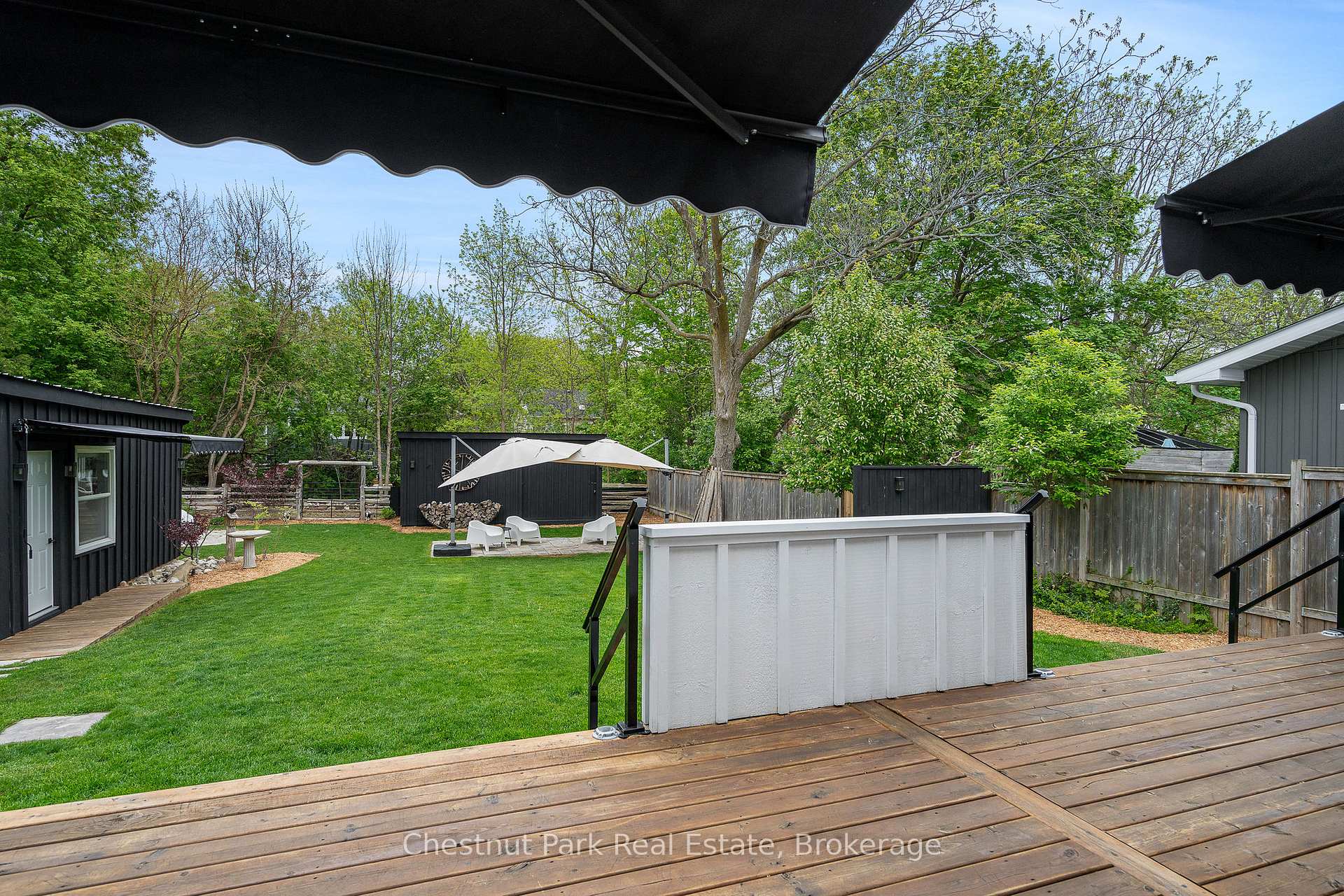 Photo 12 of 323 Oak Street, Collingwood — HOMEH