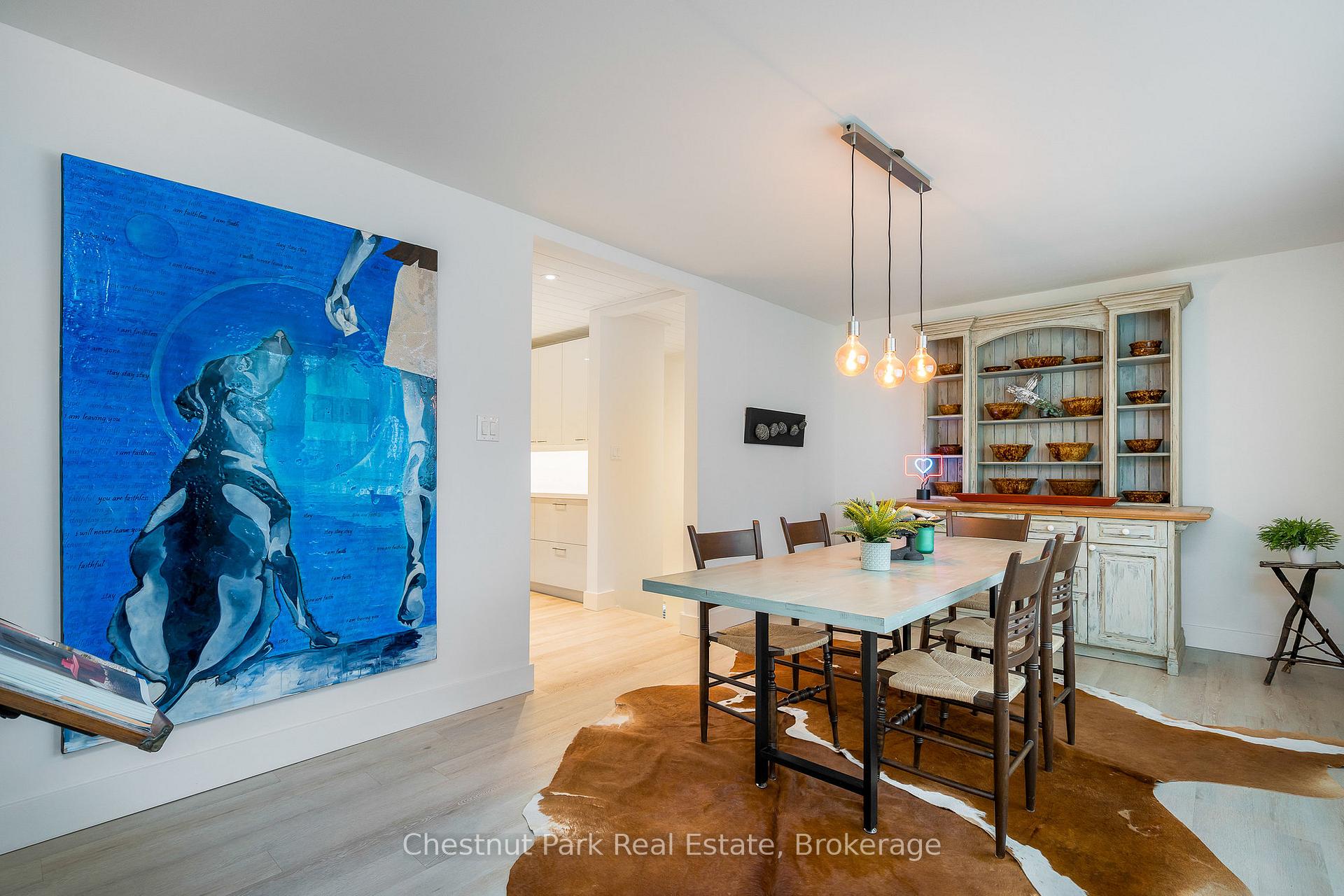 Photo 11 of 323 Oak Street, Collingwood — HOMEH