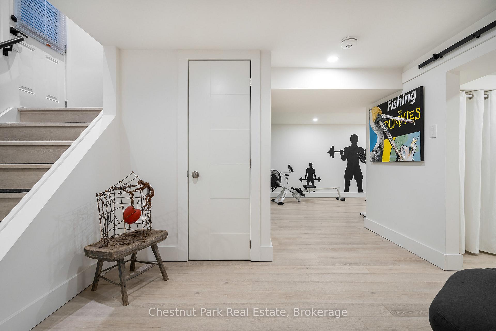 Photo 40 of 323 Oak Street, Collingwood — HOMEH