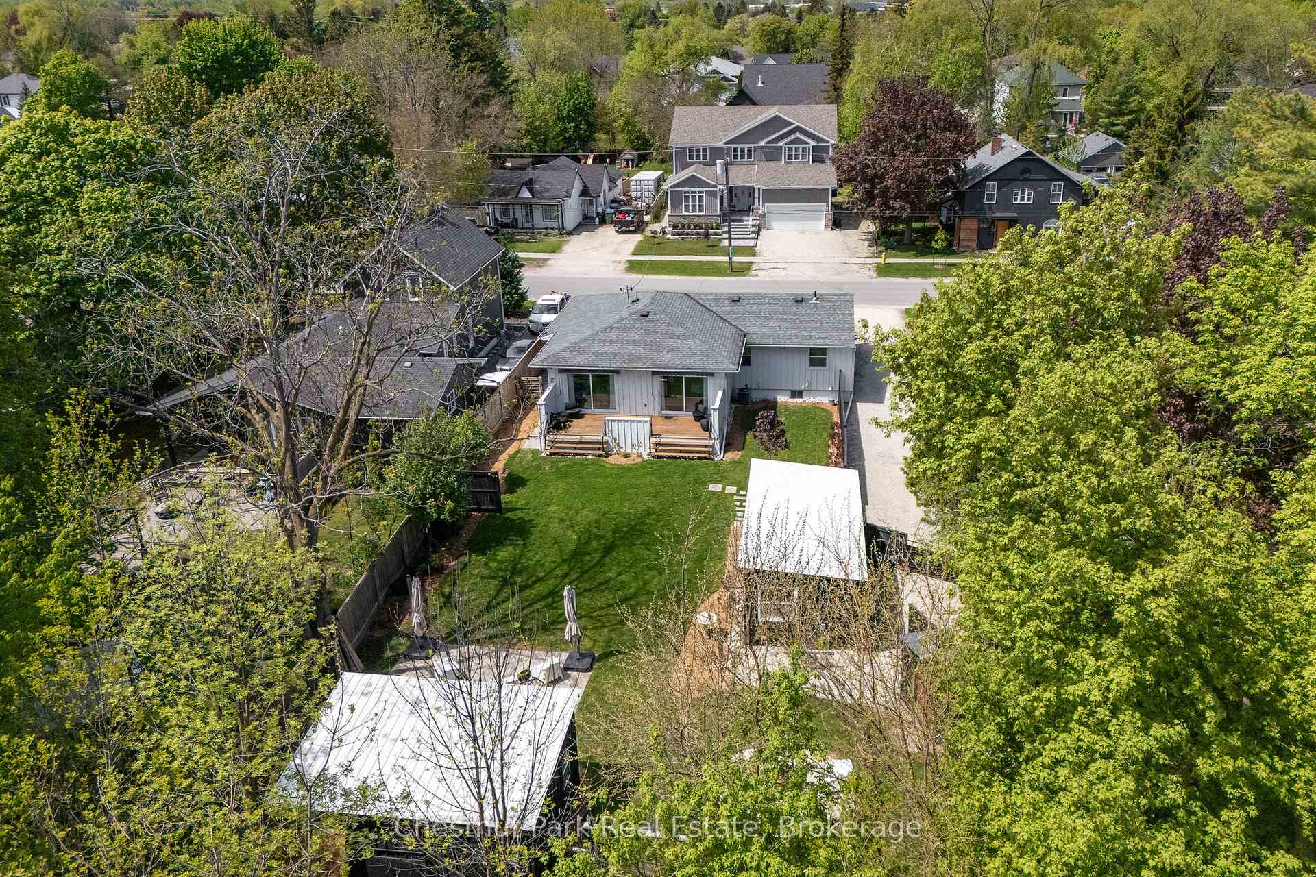 Photo 29 of 323 Oak Street, Collingwood — HOMEH