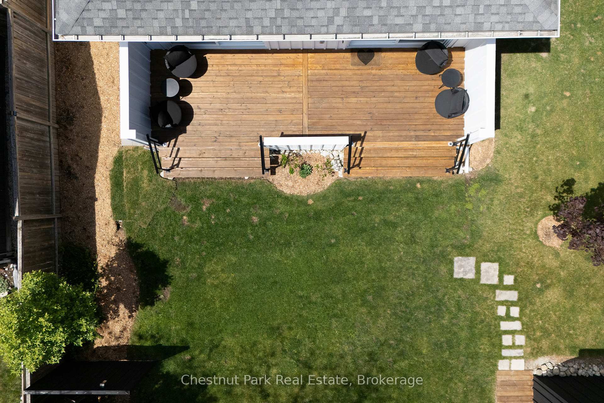 Photo 38 of 323 Oak Street, Collingwood — HOMEH