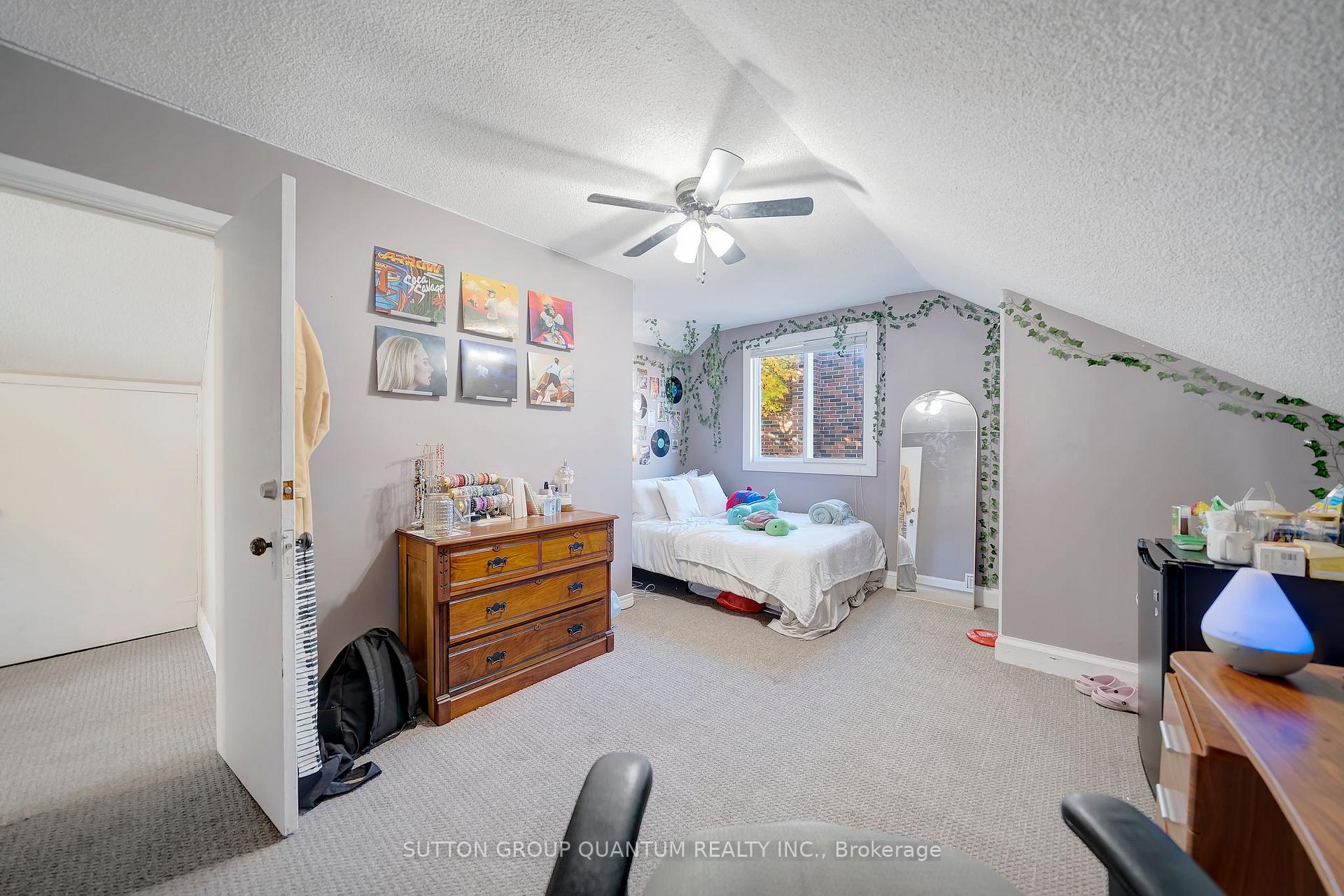 Photo 22 of 1471 Main Street W, Hamilton, Ainslie Wood — HOMEH