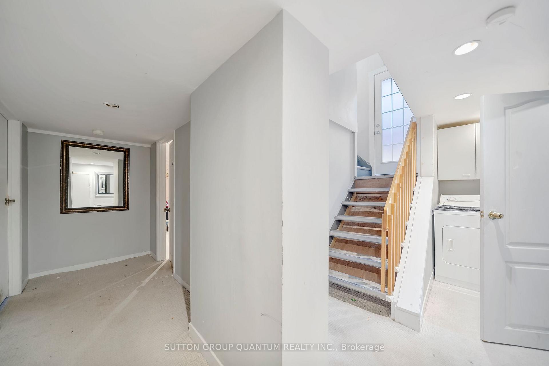 Photo 21 of 1471 Main Street W, Hamilton, Ainslie Wood — HOMEH