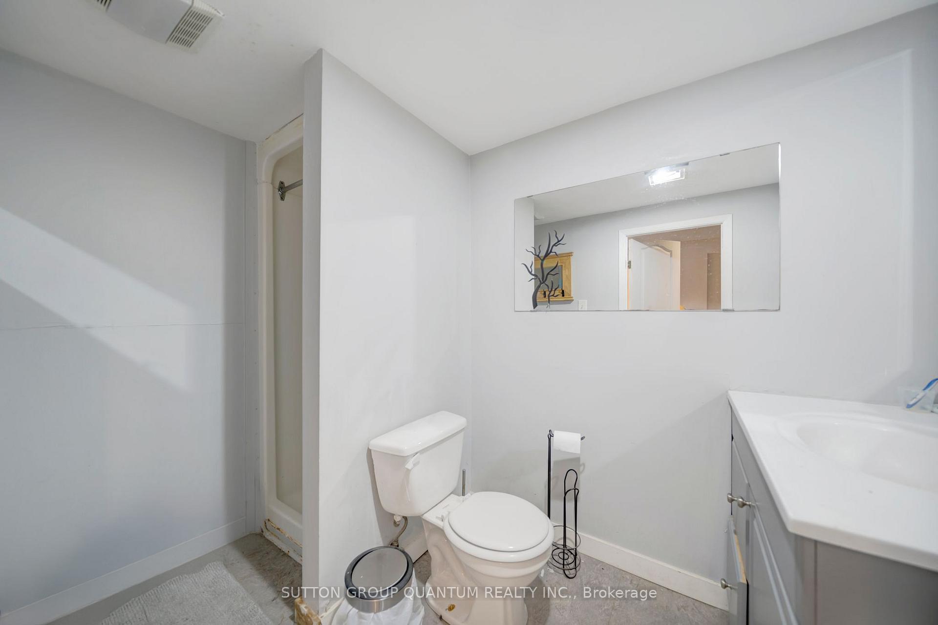 Photo 18 of 1471 Main Street W, Hamilton, Ainslie Wood — HOMEH
