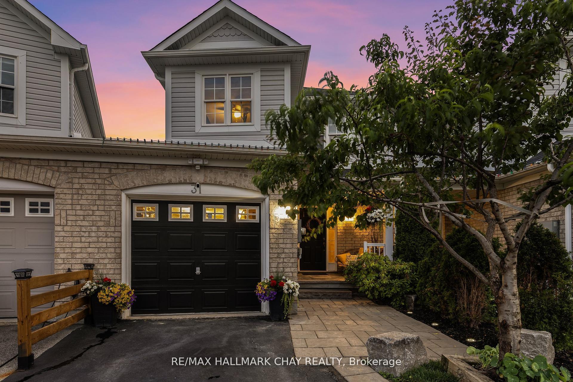 Photo 34 of 31 Lancaster Court, Barrie, Innis-Shore — HOMEH