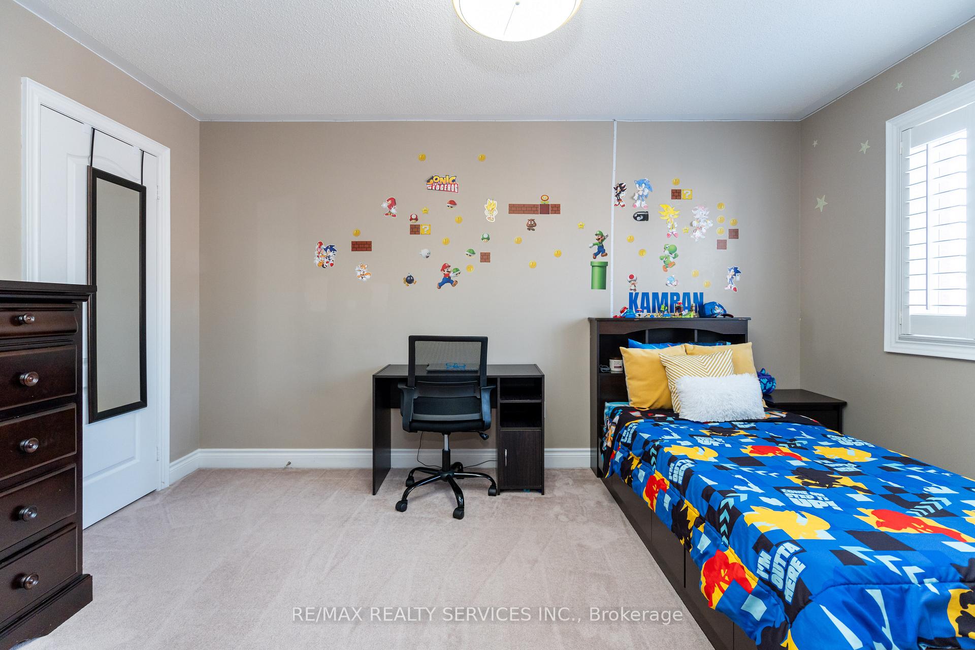 Photo 25 of 48 Amboise Crescent, Brampton, Fletcher's Meadow — HOMEH