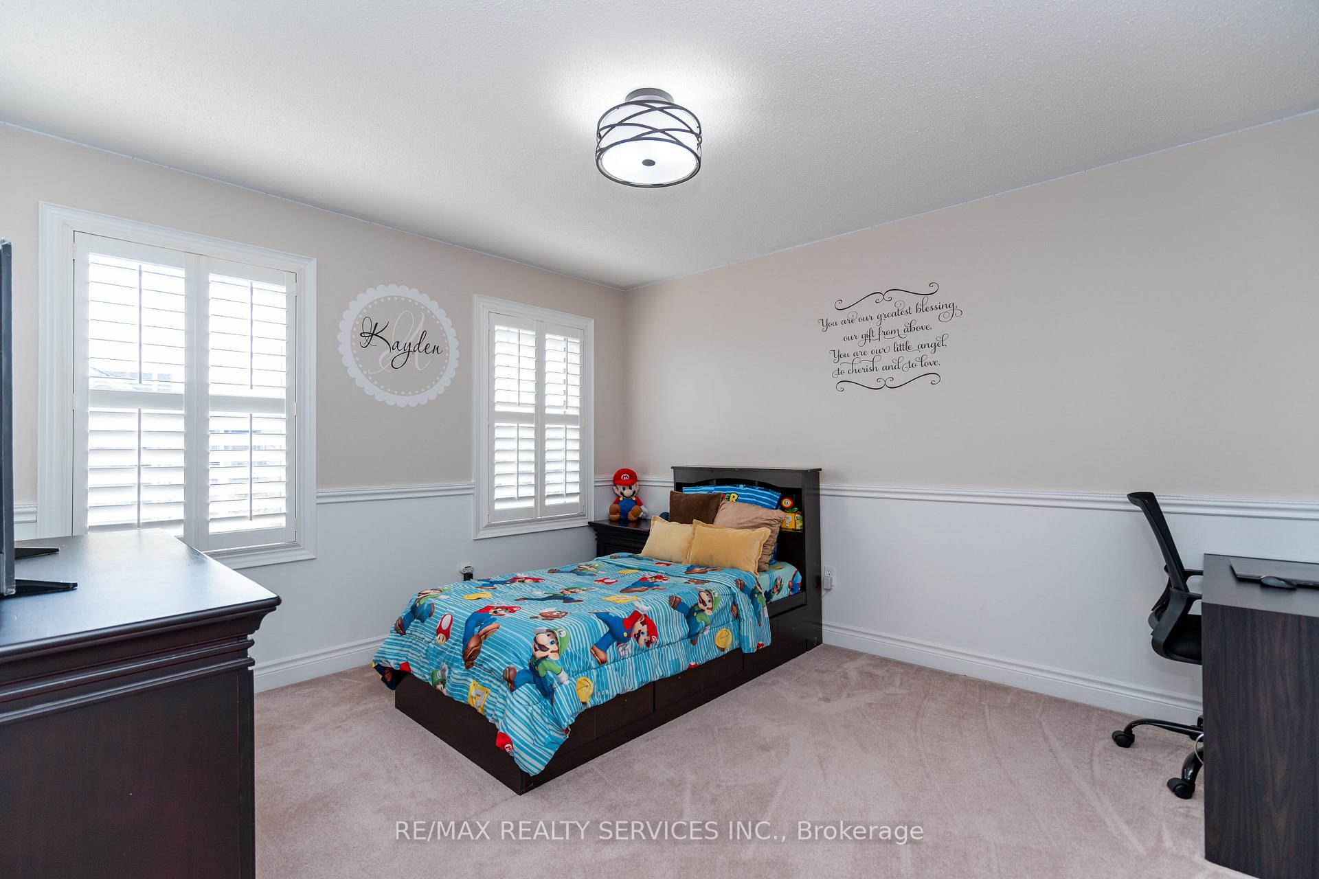 Photo 22 of 48 Amboise Crescent, Brampton, Fletcher's Meadow — HOMEH