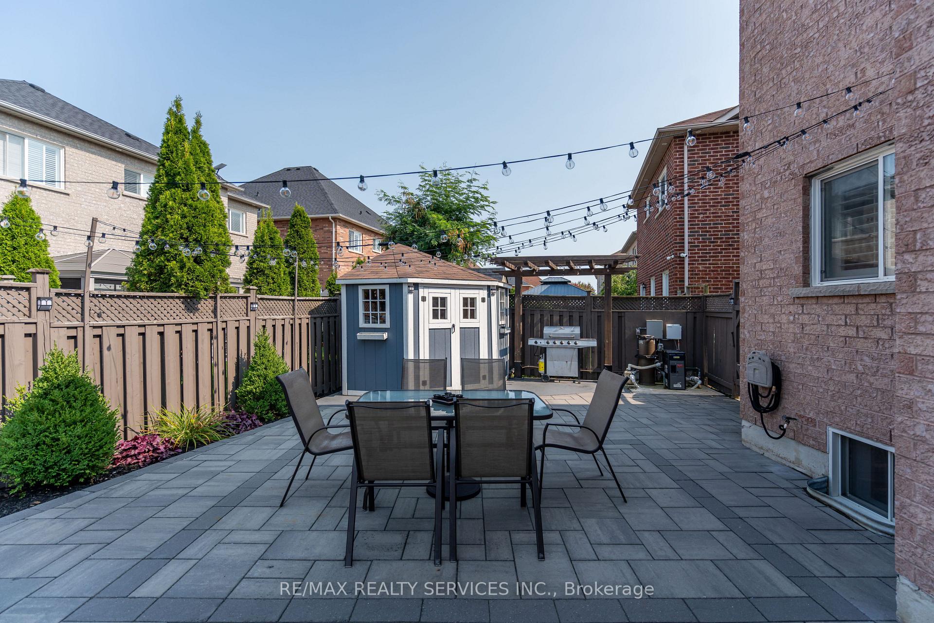 Photo 39 of 48 Amboise Crescent, Brampton, Fletcher's Meadow — HOMEH