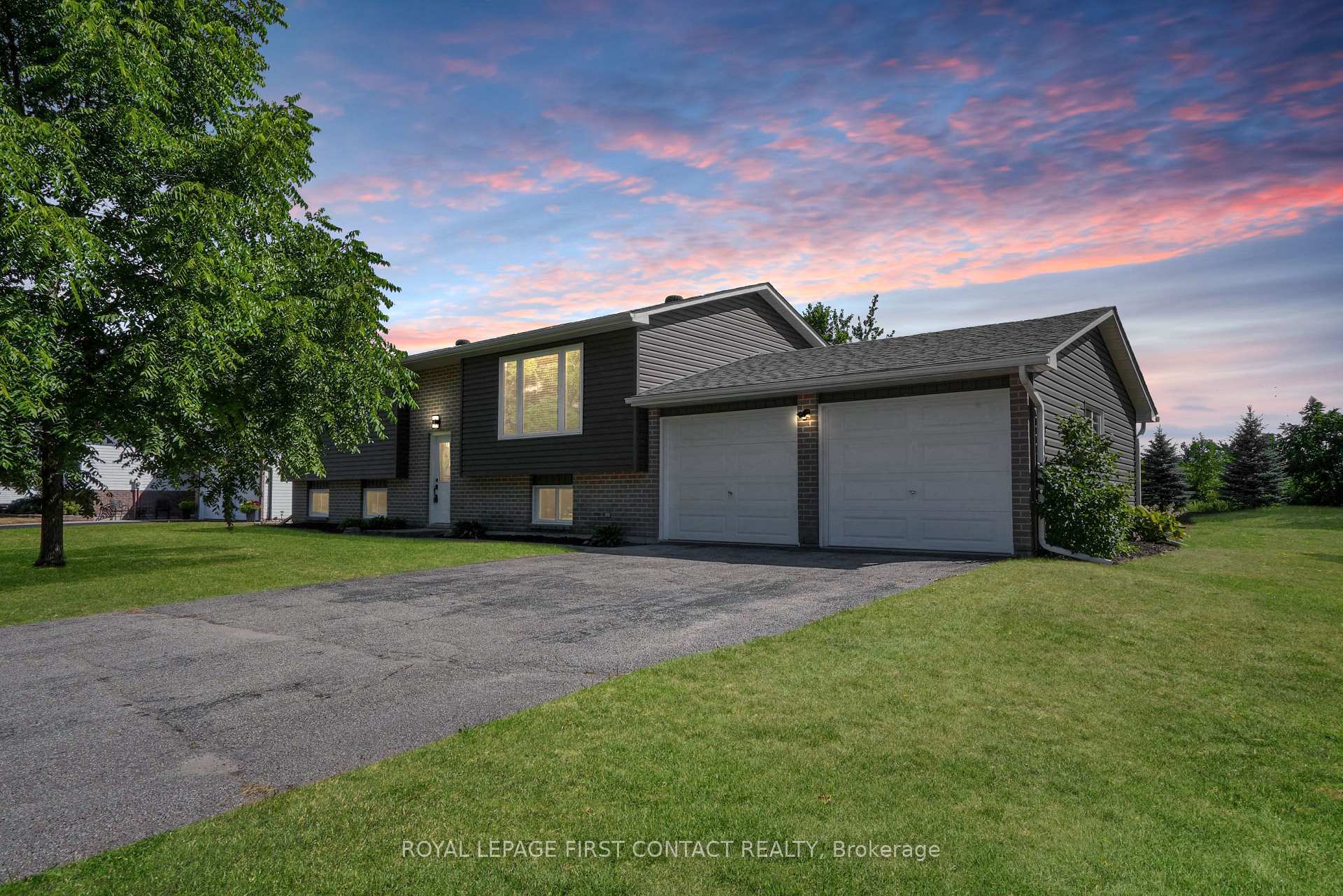 Photo 1 of 23 Spencer Trail, Oro-Medonte, Shanty Bay — HOMEH