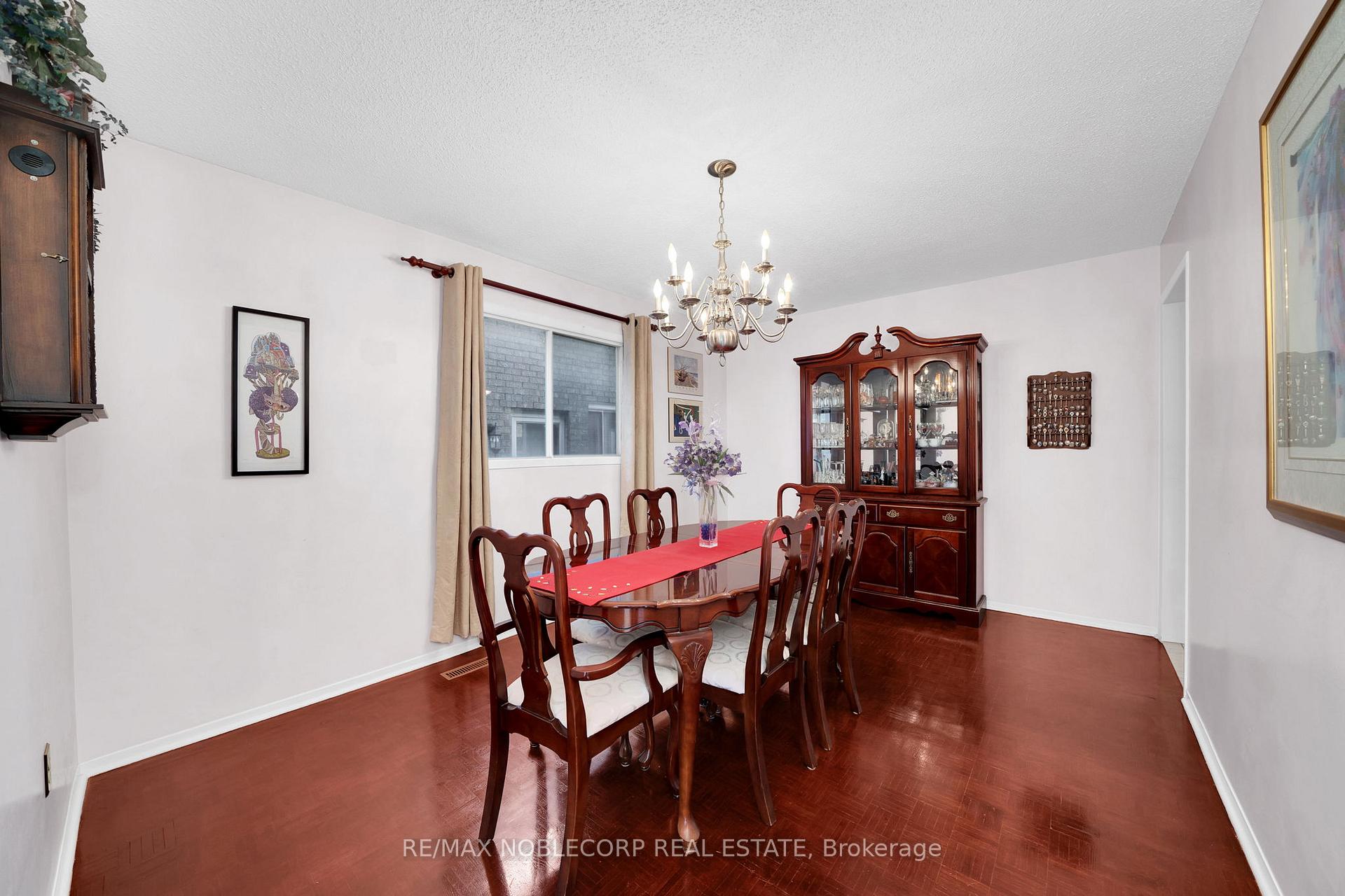 Photo 20 of 62 Coronation Circle, Brampton, Heart Lake West — HOMEH