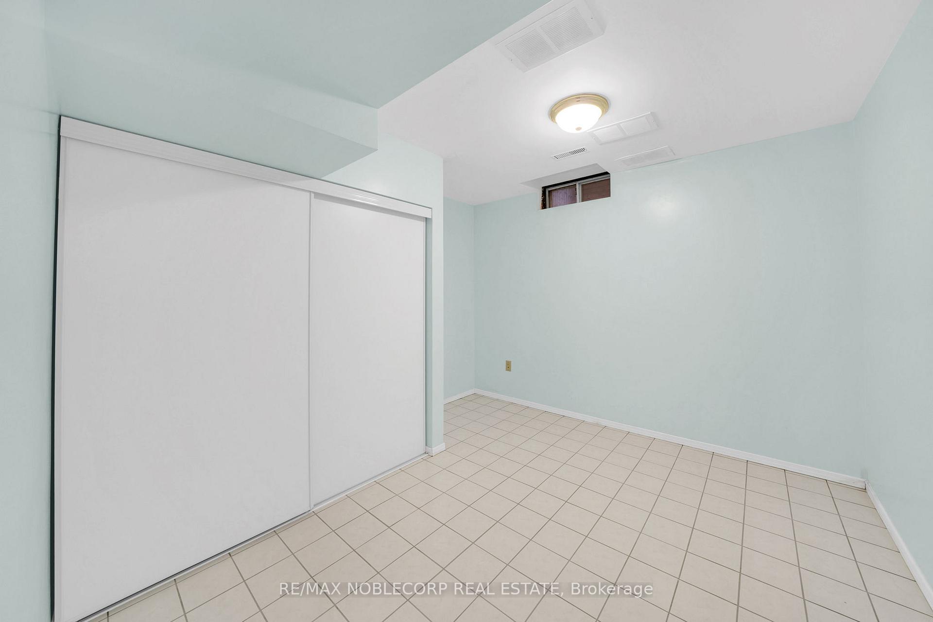 Photo 29 of 62 Coronation Circle, Brampton, Heart Lake West — HOMEH