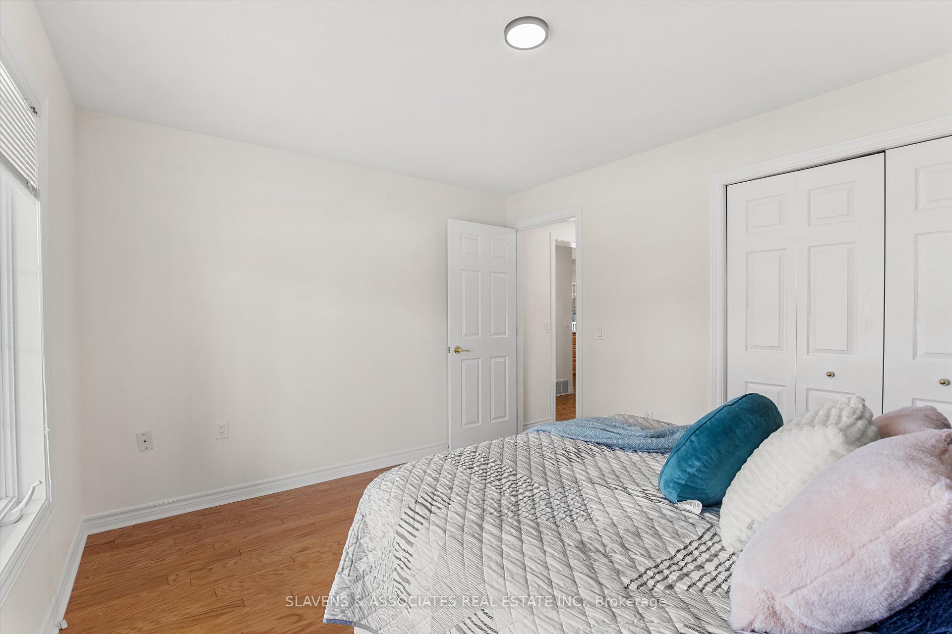 Photo 20 of 1 Illinois Crescent, Wasaga Beach — HOMEH