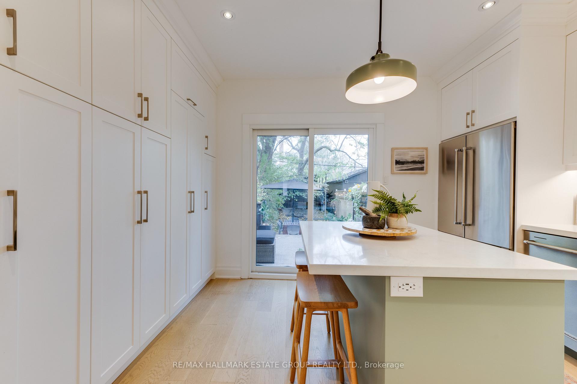 Photo 10 of 30 Austin Avenue, Toronto, South Riverdale — HOMEH