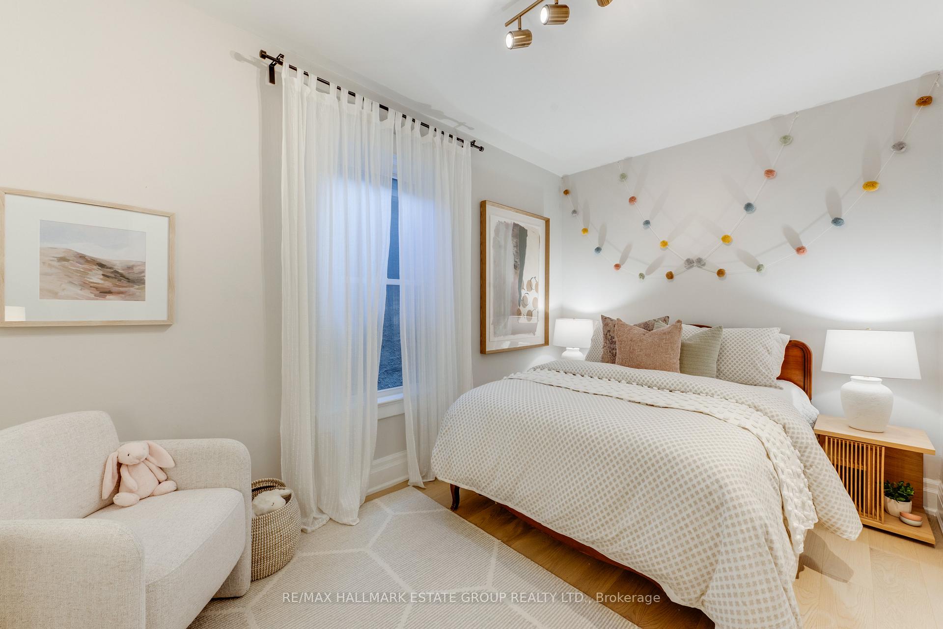 Photo 18 of 30 Austin Avenue, Toronto, South Riverdale — HOMEH