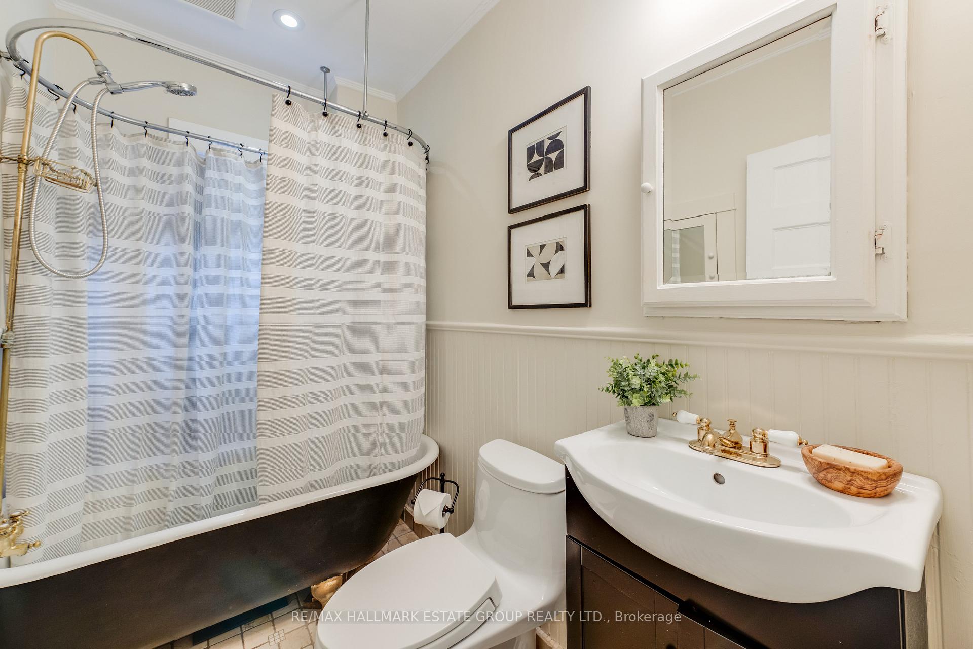 Photo 17 of 30 Austin Avenue, Toronto, South Riverdale — HOMEH