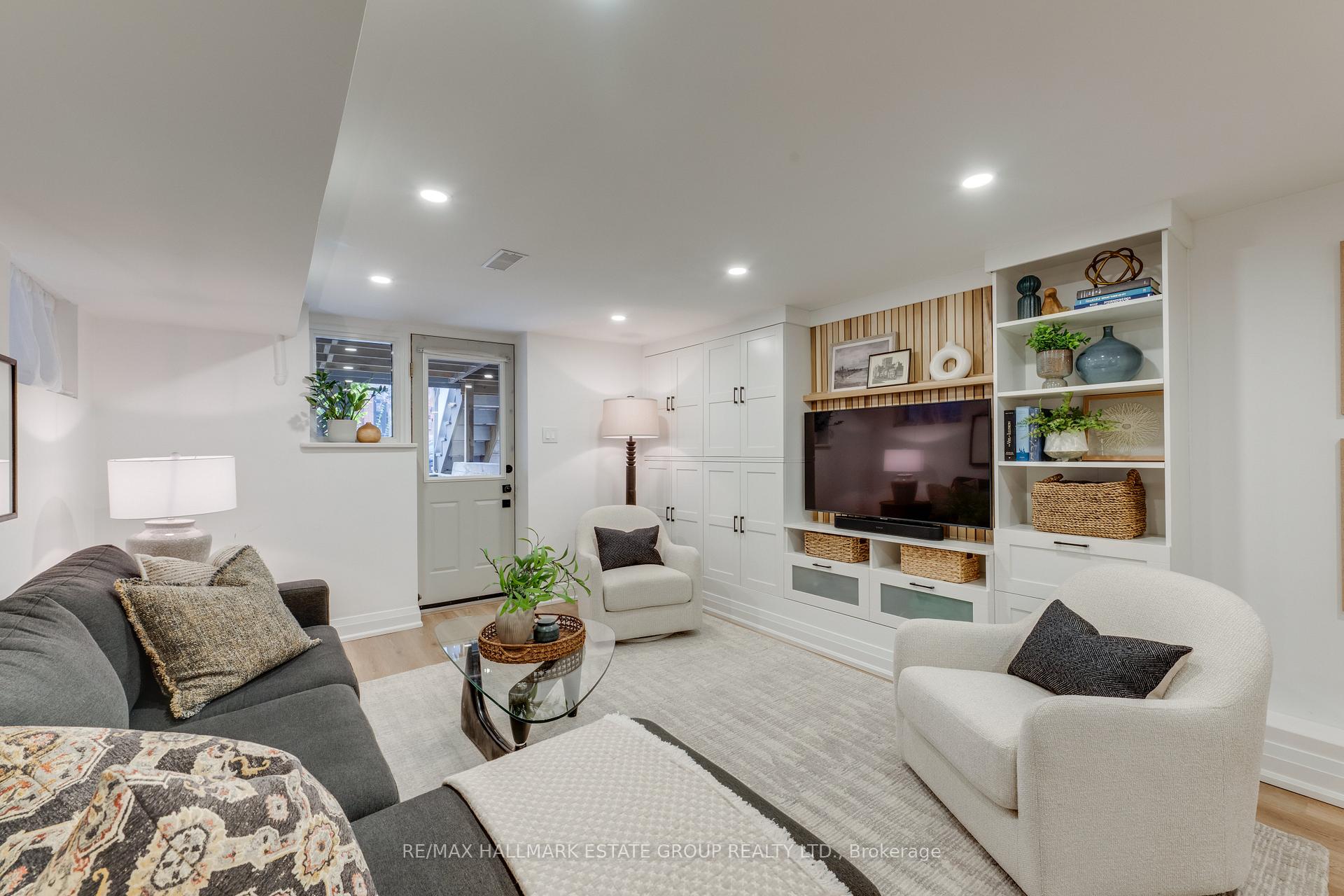 Photo 19 of 30 Austin Avenue, Toronto, South Riverdale — HOMEH