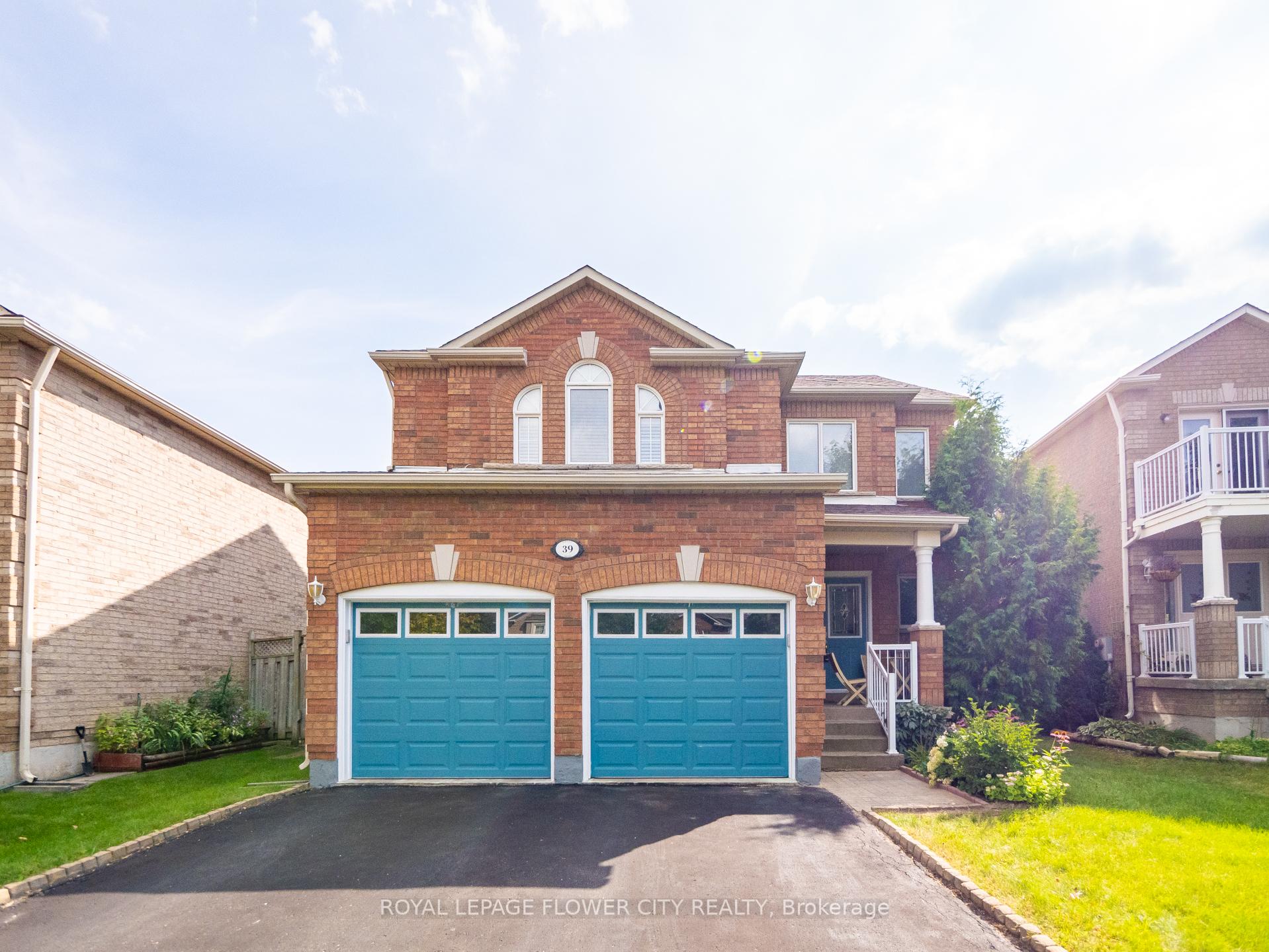 Photo 1 of 39 Pertosa Drive, Brampton, Fletcher's Meadow — HOMEH