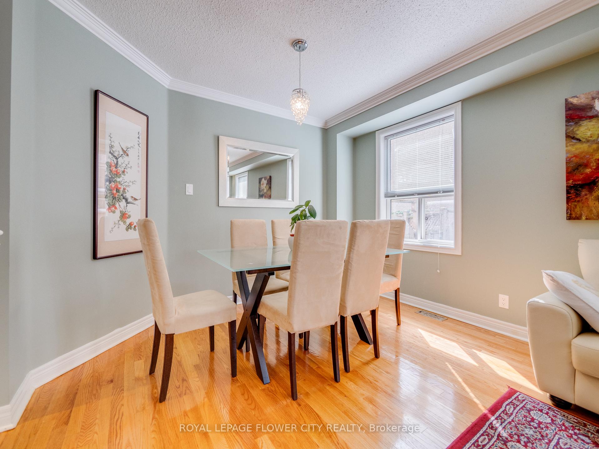 Photo 7 of 39 Pertosa Drive, Brampton, Fletcher's Meadow — HOMEH