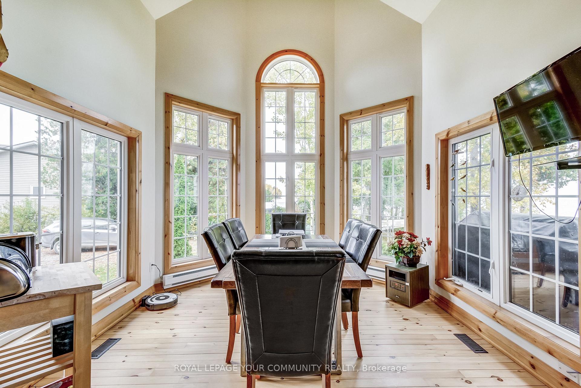Photo 2 of 1070 Loon Road, Georgina Islands, Georgina Island — HOMEH