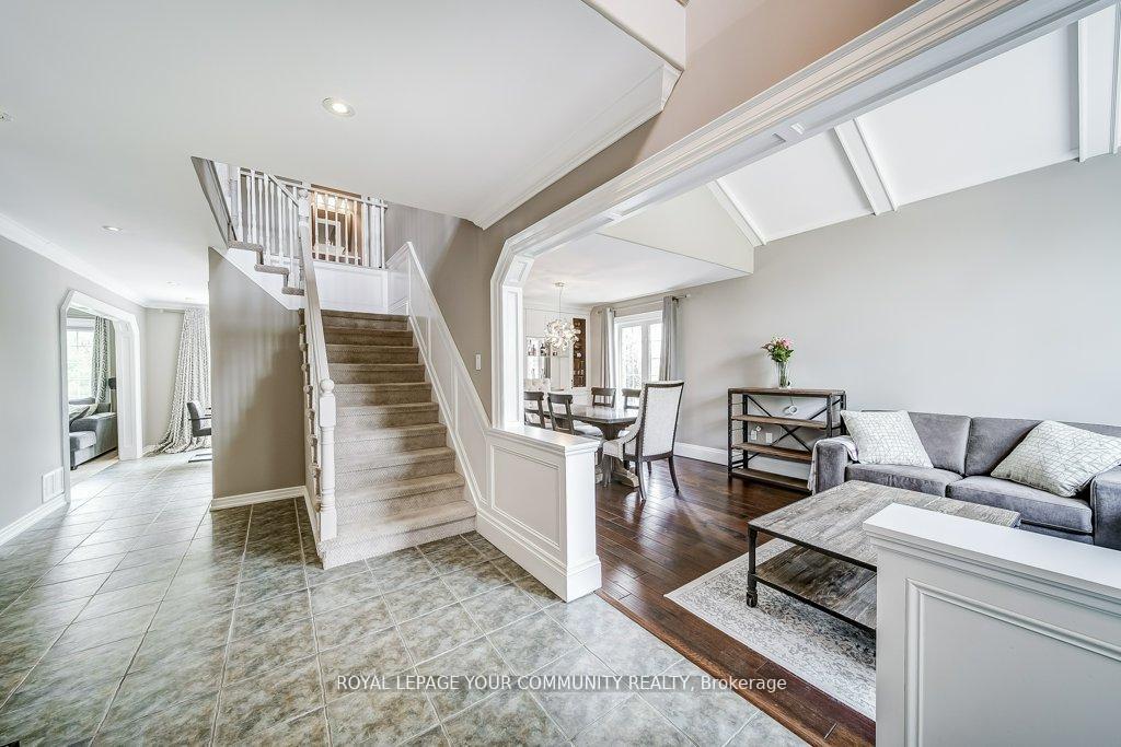 Photo 3 of 96 Kerfoot Crescent, Georgina, Historic Lakeshore Communities — HOMEH